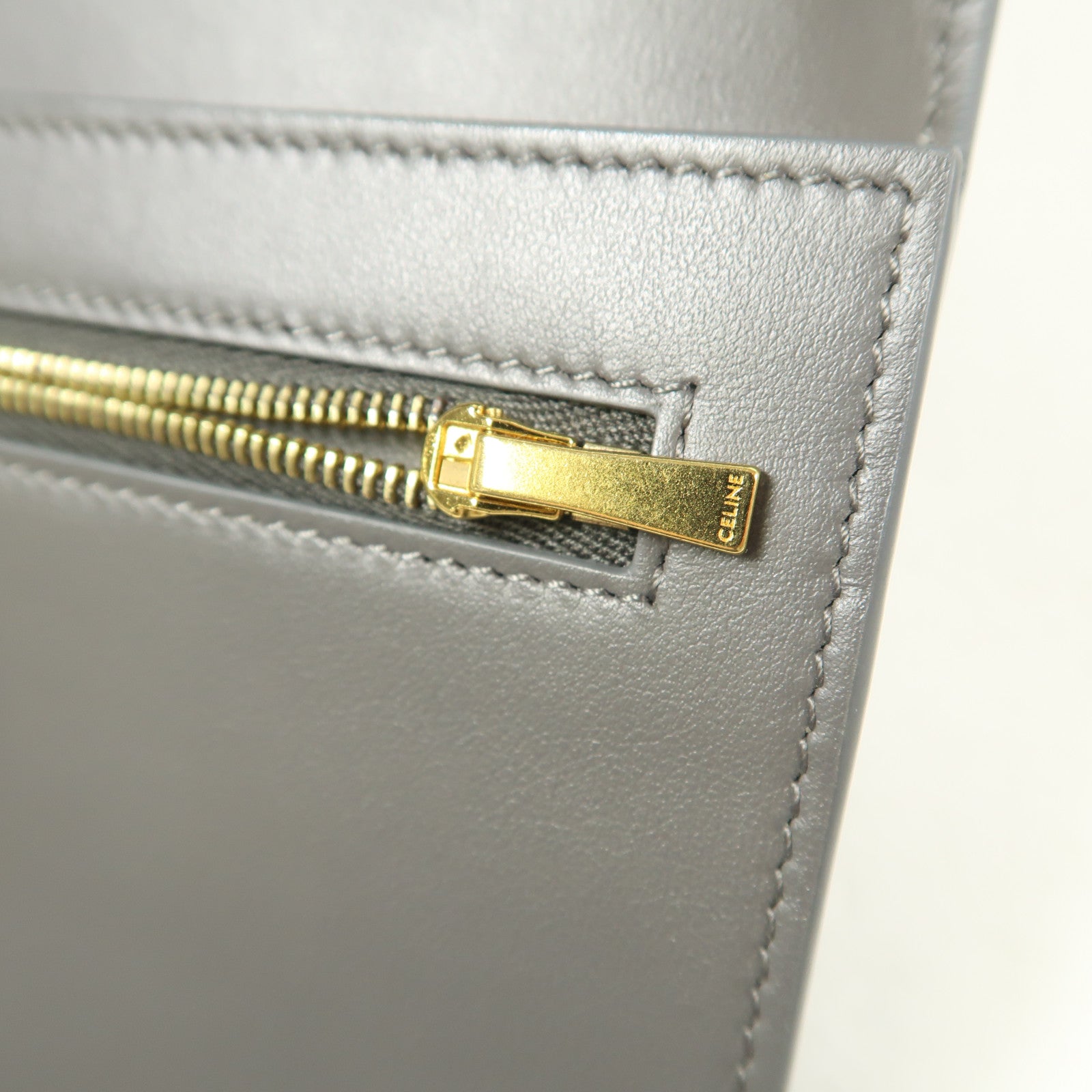 CELINE 牛皮皮革Large Strap Wallet金扣長錢包