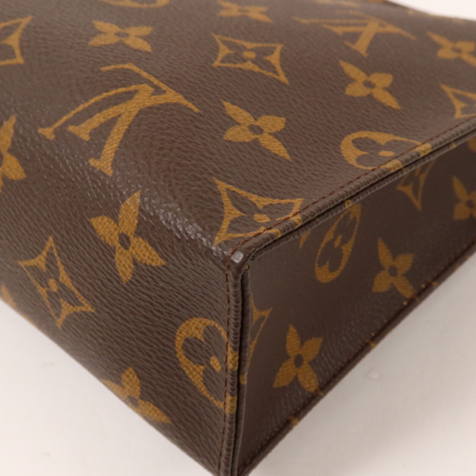 LOUIS VUITTON Monogram Poche Toilette 26手拿包