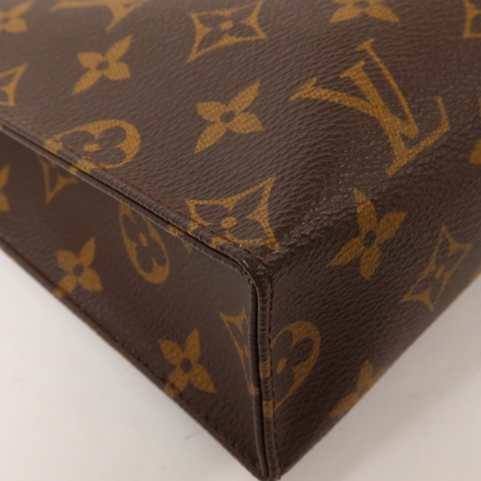 LOUIS VUITTON Monogram Poche Toilette 26手拿包