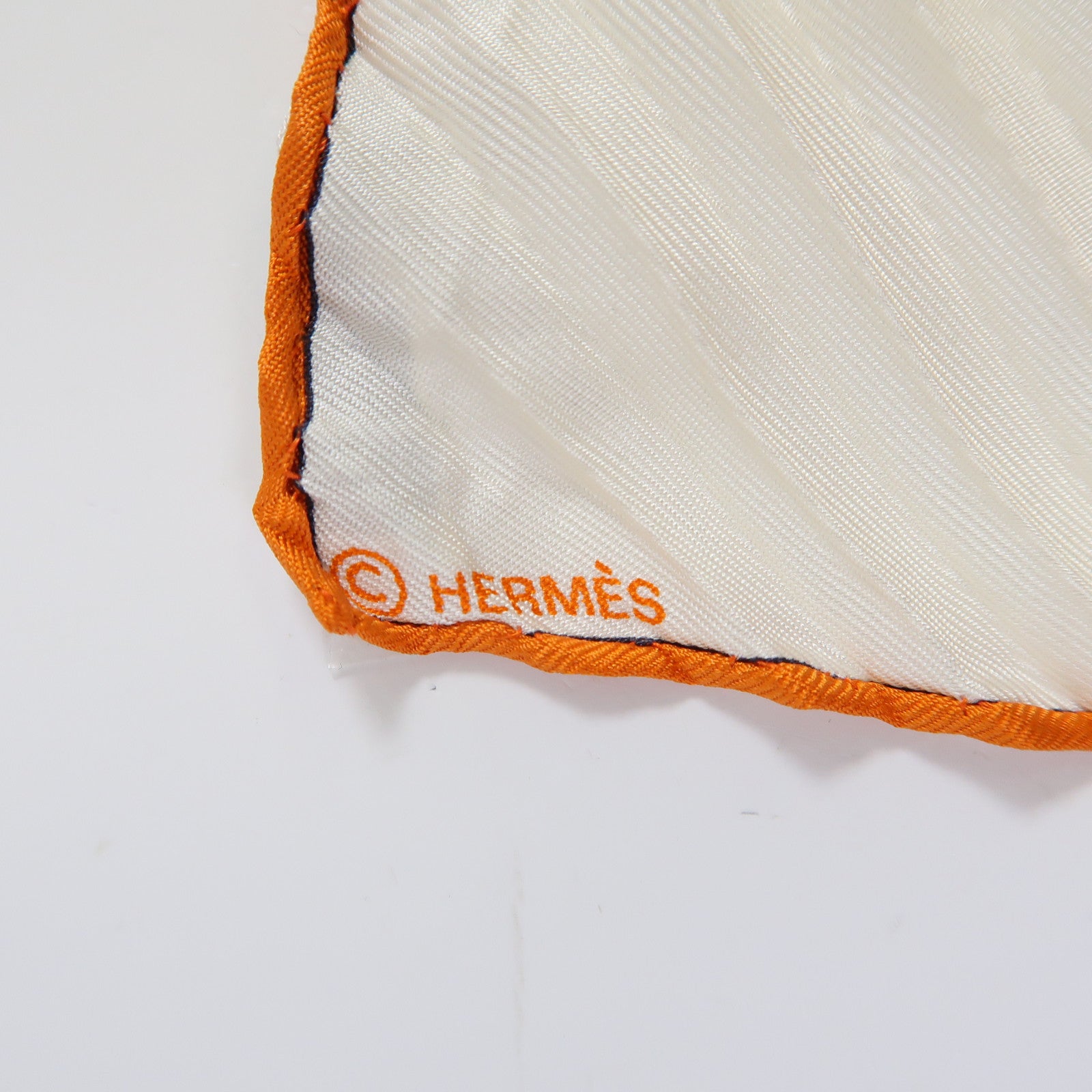 HERMES 絲質Scarf絲巾米色/橙色