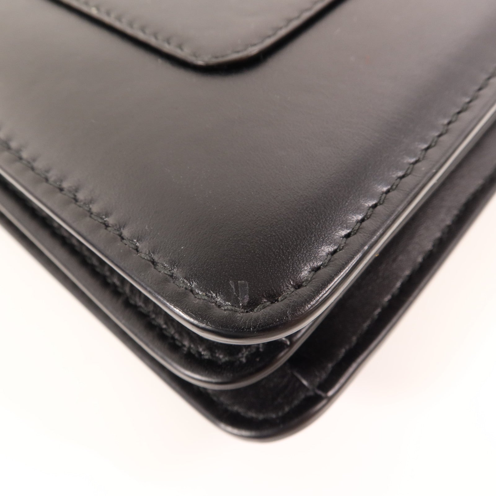 BVLGARI 牛皮皮革Serpenti Forever金扣鏈帶肩背袋