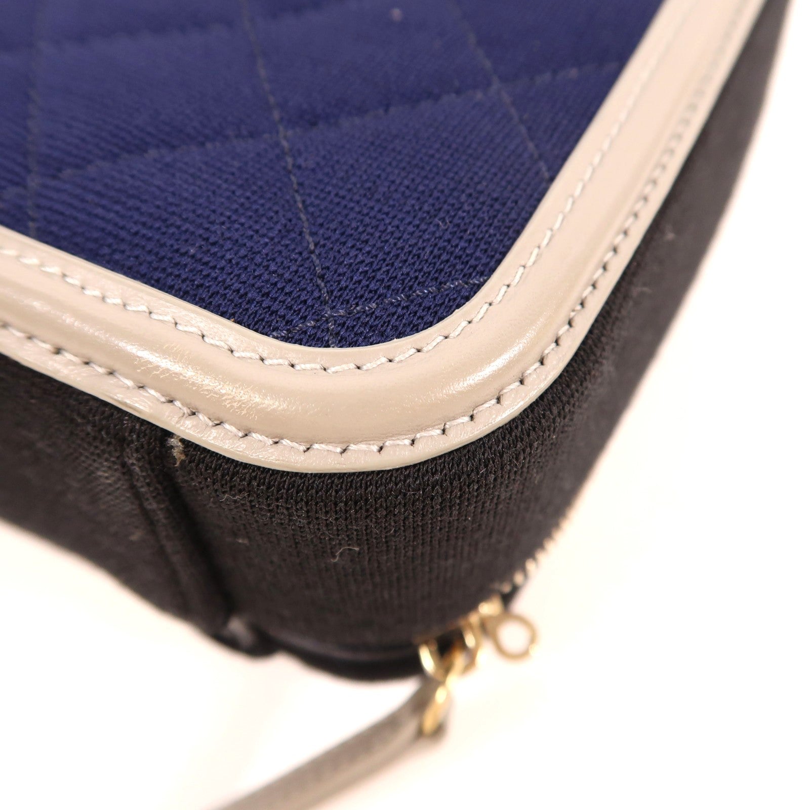 CHANEL 帆布Vanity Bag金扣手挽肩背兩用袋深藍色/黑色/灰色
