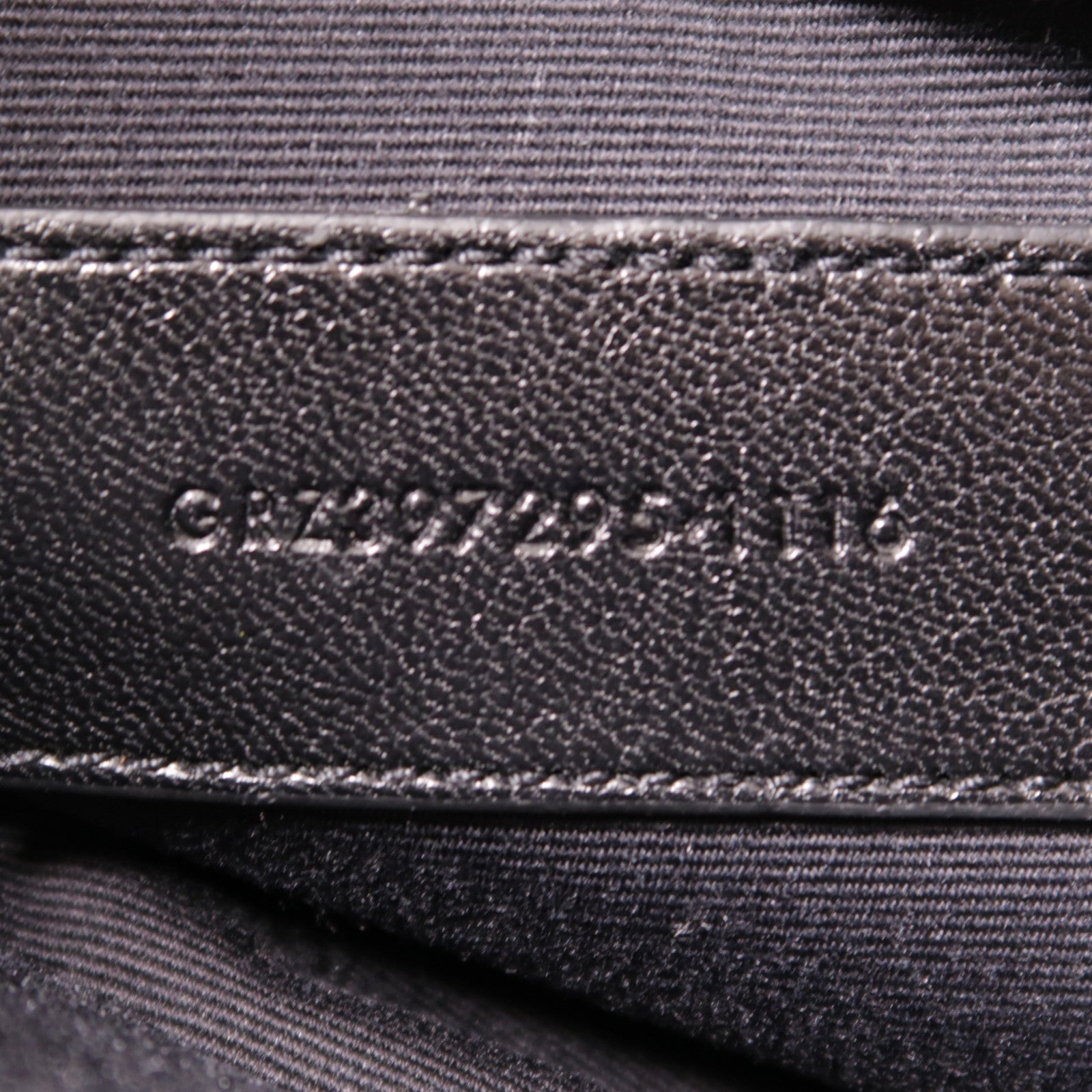 SAINT LAURENT 牛皮皮革Clutch銀扣手拿包
