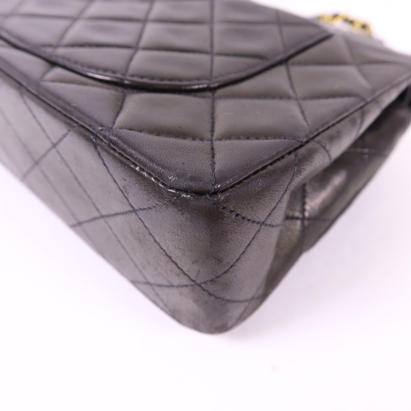 CHANEL 羊皮皮革Classic 23金扣鏈帶肩背袋