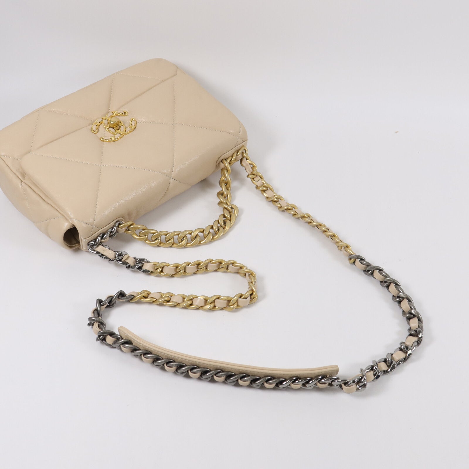 CHANEL 牛皮皮革Chanel 19手挽肩背兩用袋