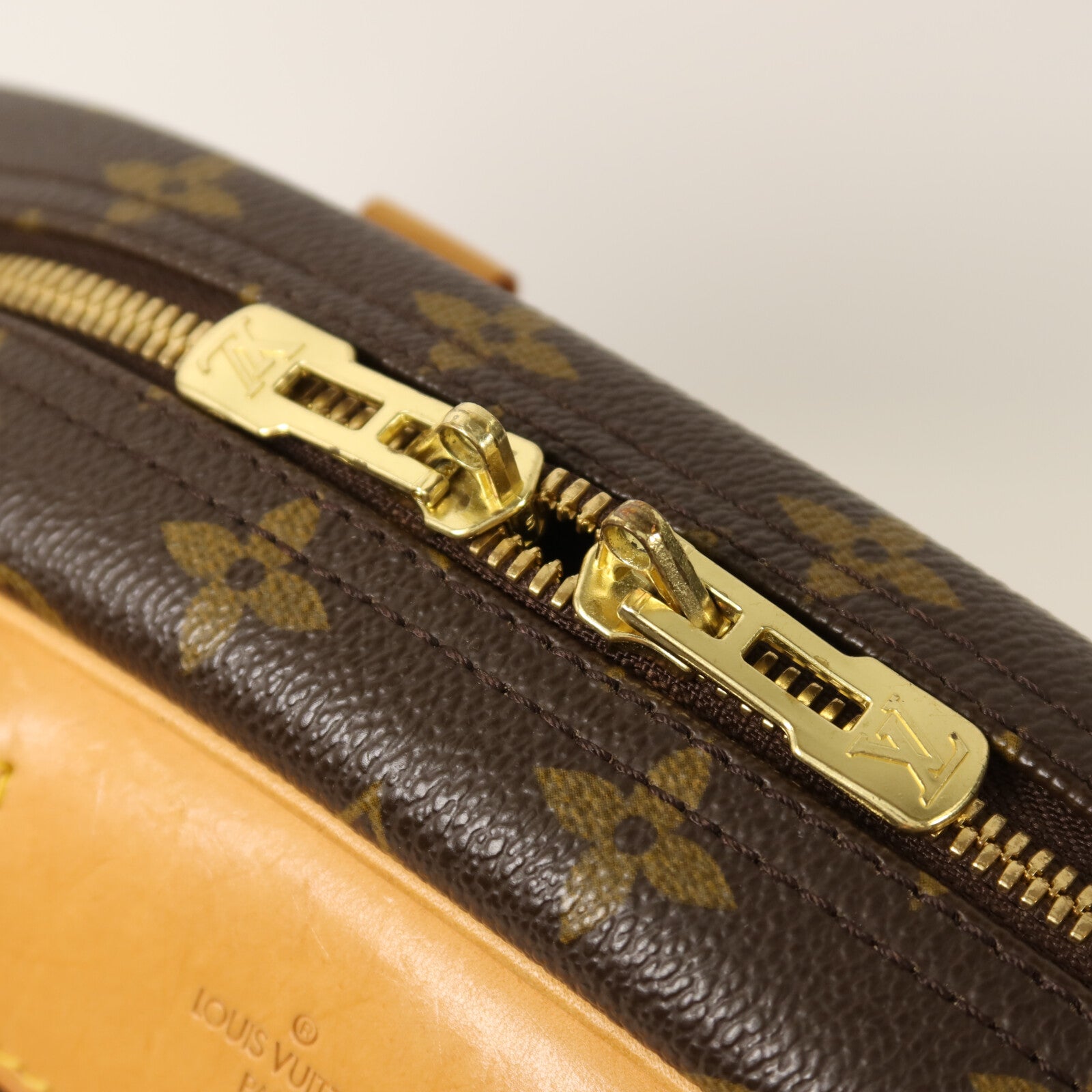 LOUIS VUITTON Monogram Deauville金扣手挽袋