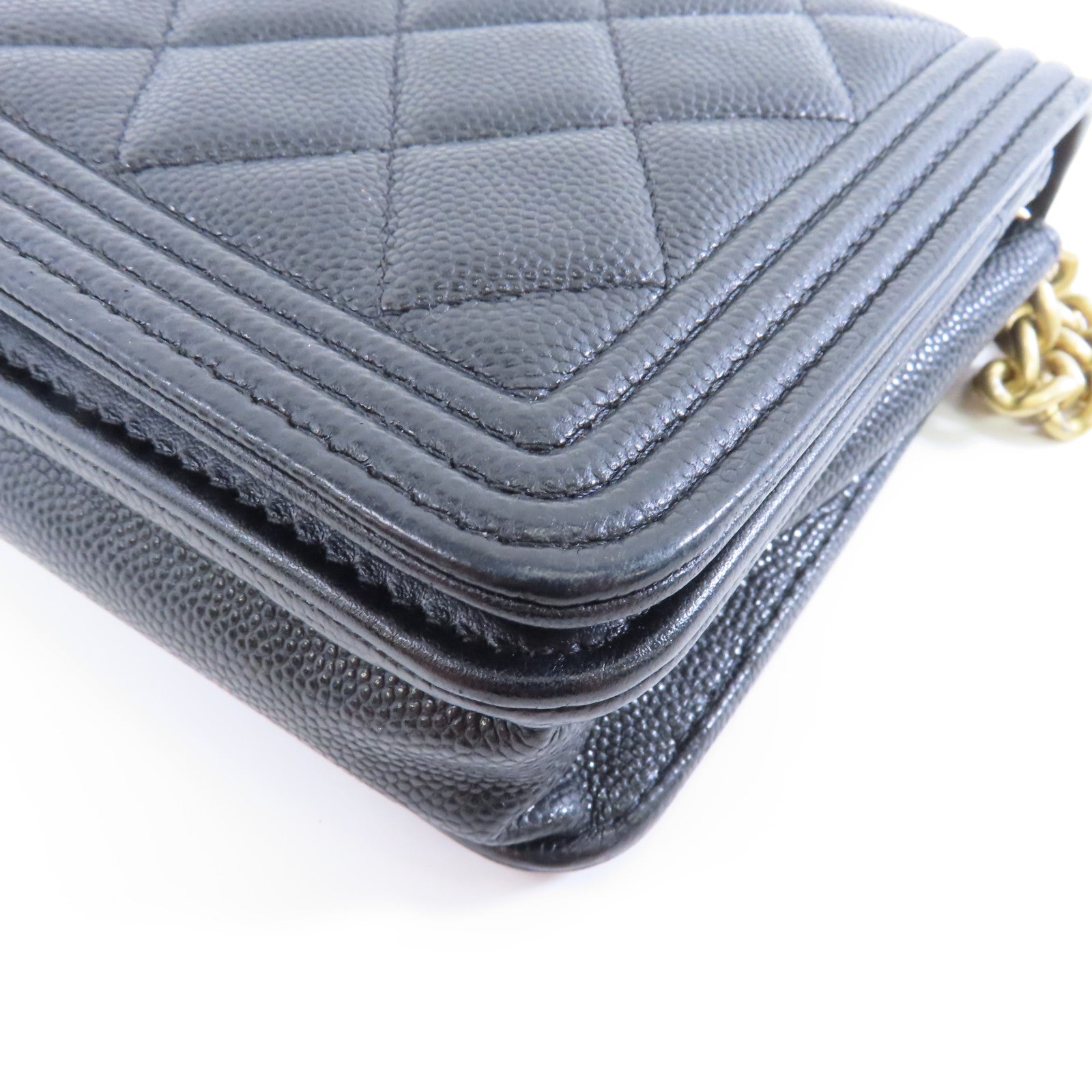 CHANEL 菱格Caviar皮革Boy Wallet On Chain金扣鏈帶肩背袋黑色
