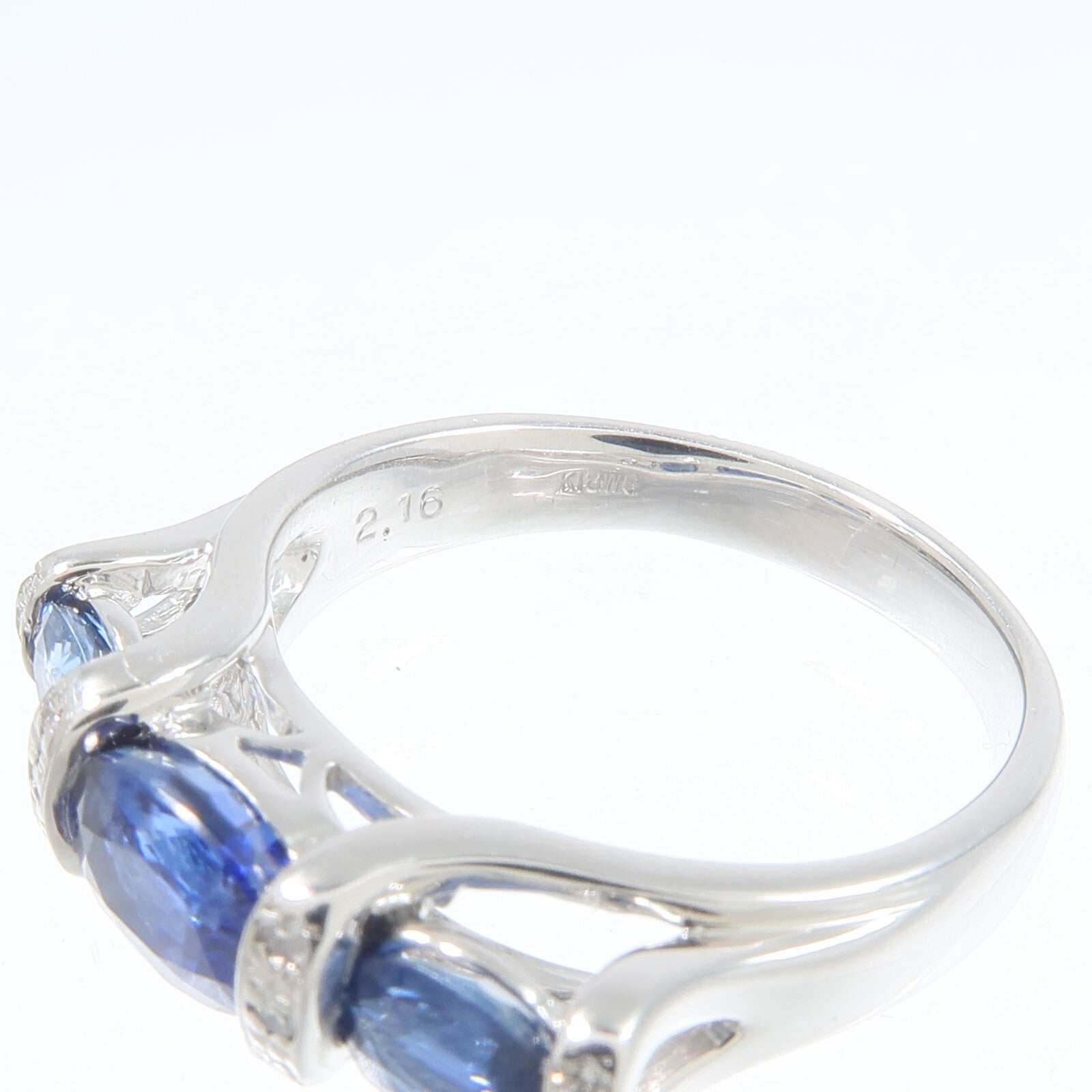 JEWELRY 18K白金Sapphire Diamond Ring藍寶石/鑽石戒指