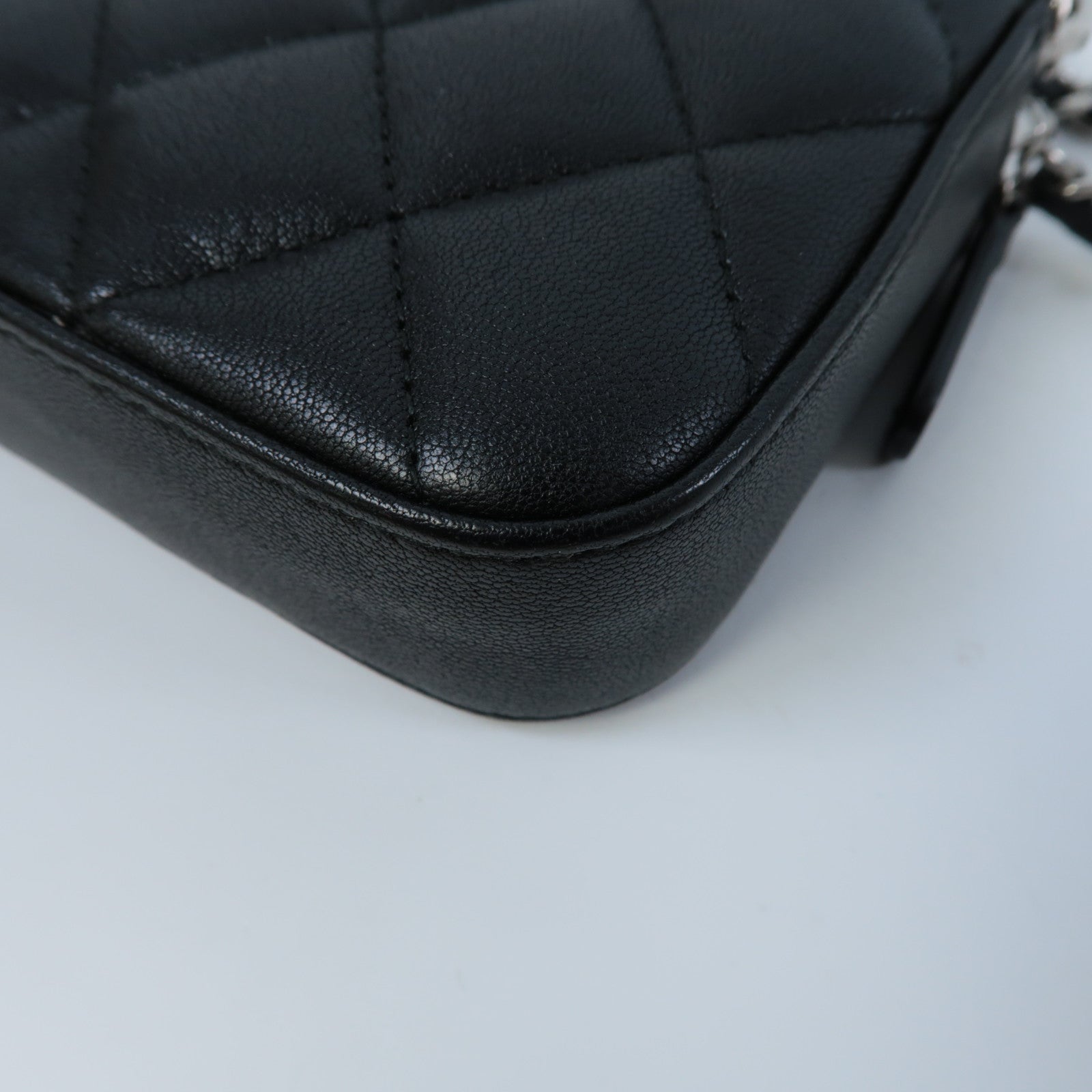 CHANEL 【激減優惠】菱格羊皮皮革Shoulder Bag銀扣鏈帶肩背袋黑色