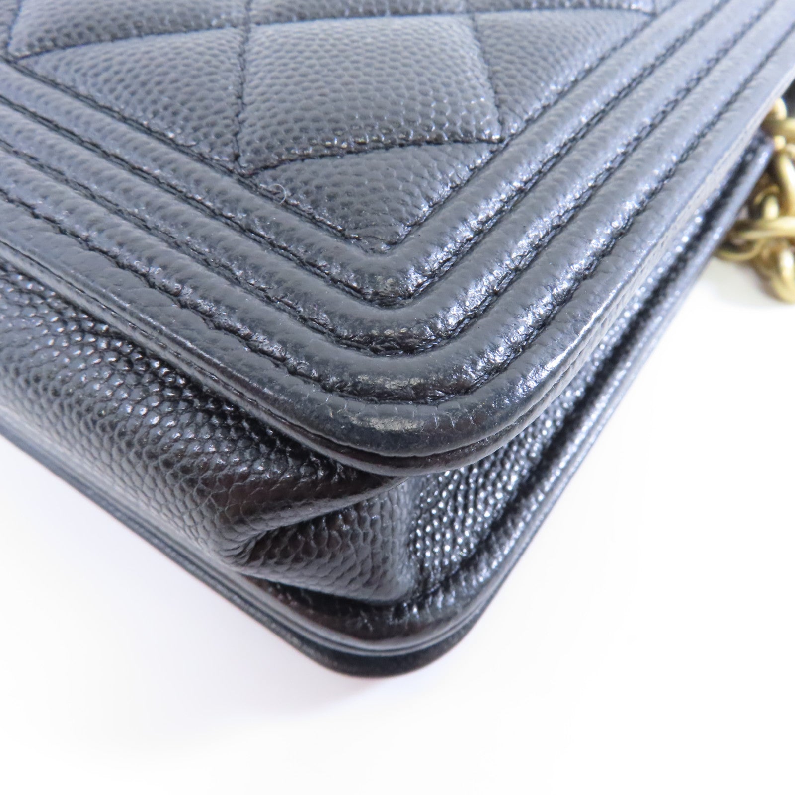 CHANEL 菱格Caviar皮革Boy Wallet On Chain金扣鏈帶肩背袋黑色