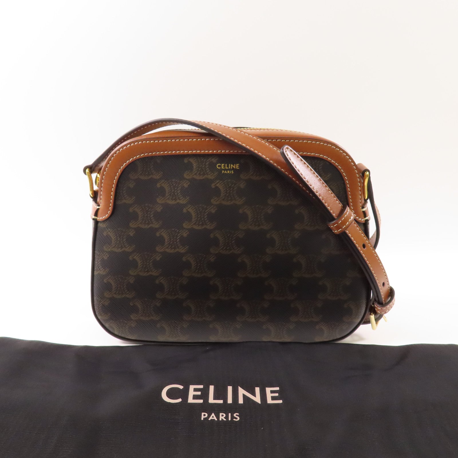 CELINE 塗層帆布Triomphe Camera Bag金扣肩背袋