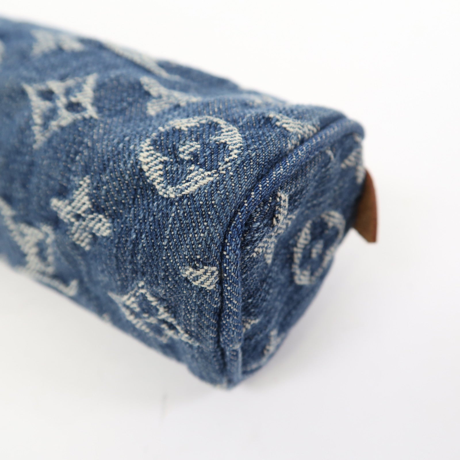 LOUIS VUITTON Monogram Denim Pouch金扣手拿包藍色