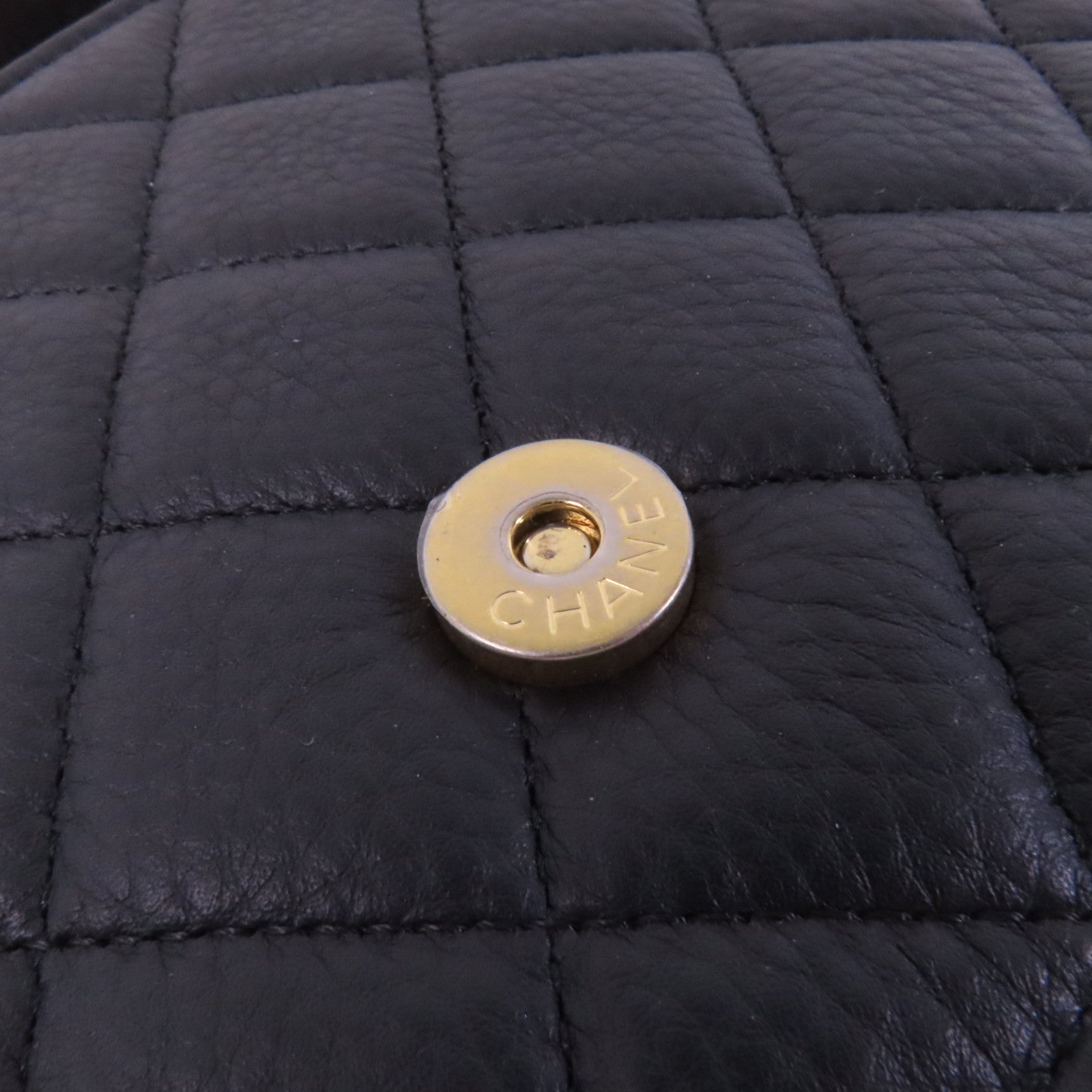 CHANEL 牛皮皮革Archi Chic Square WOC金扣鏈帶肩背袋