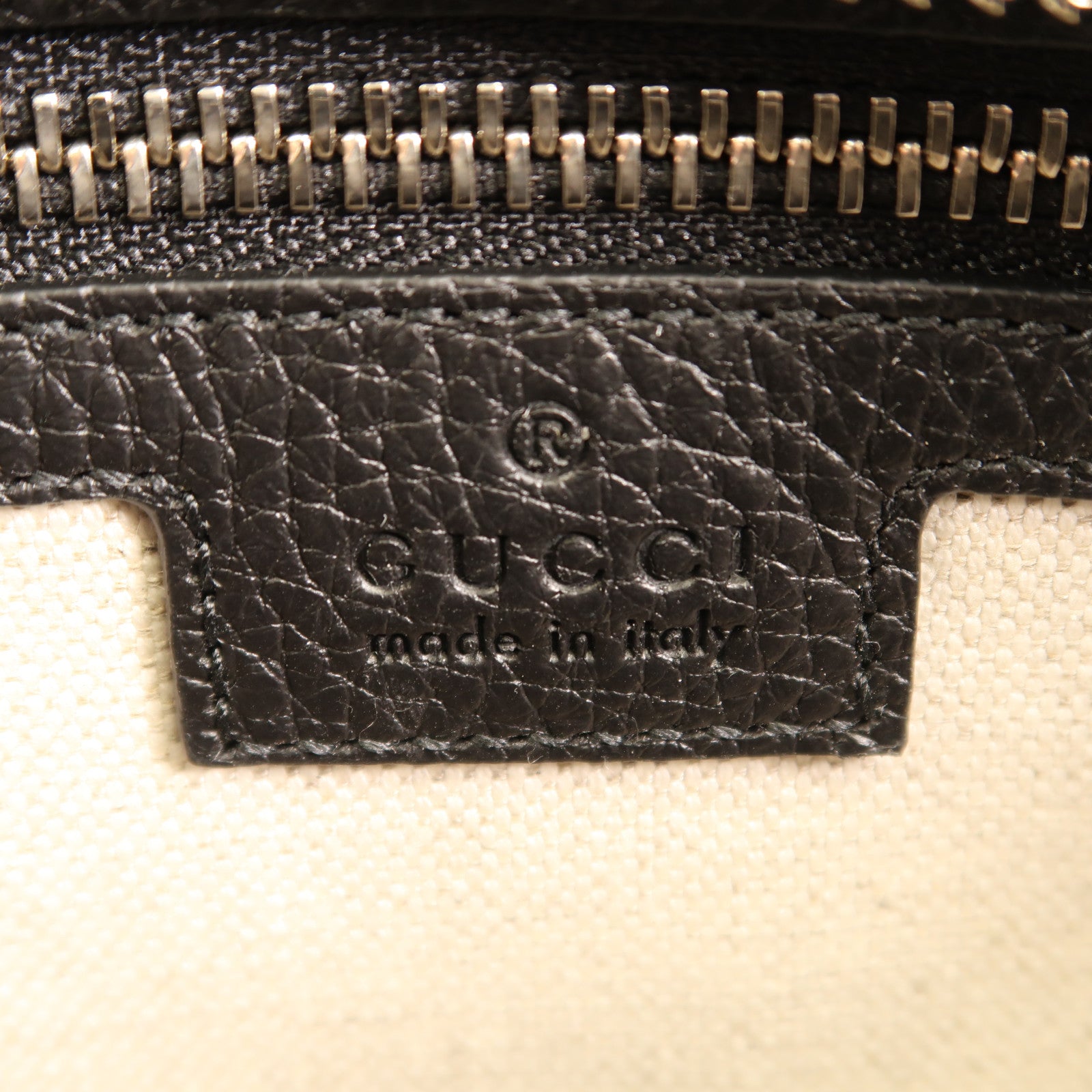 GUCCI 【激減優惠】牛皮皮革GG Jumbo Small Bag銀扣肩背袋