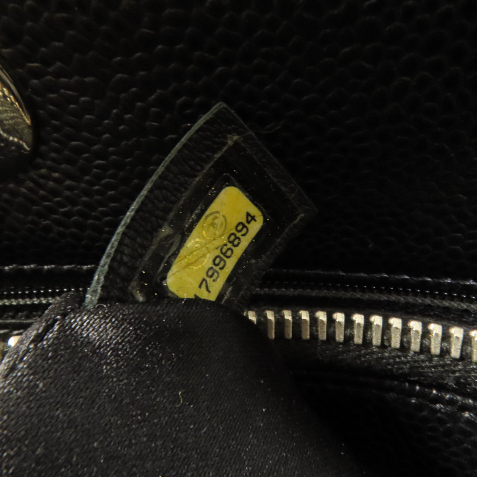 CHANEL 牛皮皮革GST Grand Shopping Tote Bag銀扣鏈帶肩背袋