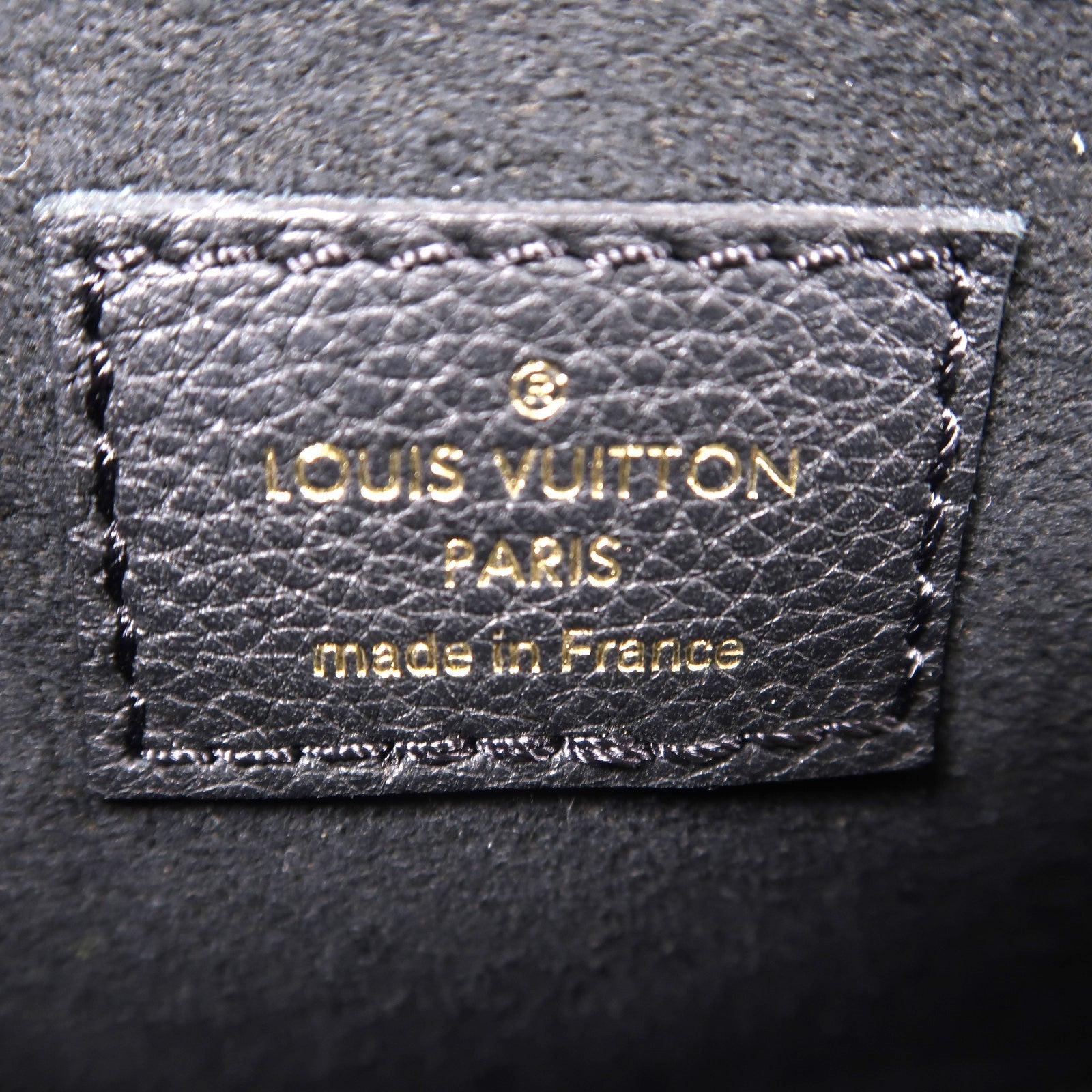 LOUIS VUITTON 牛皮皮革Lockme Tender金扣手挽肩背兩用袋黑色/白色