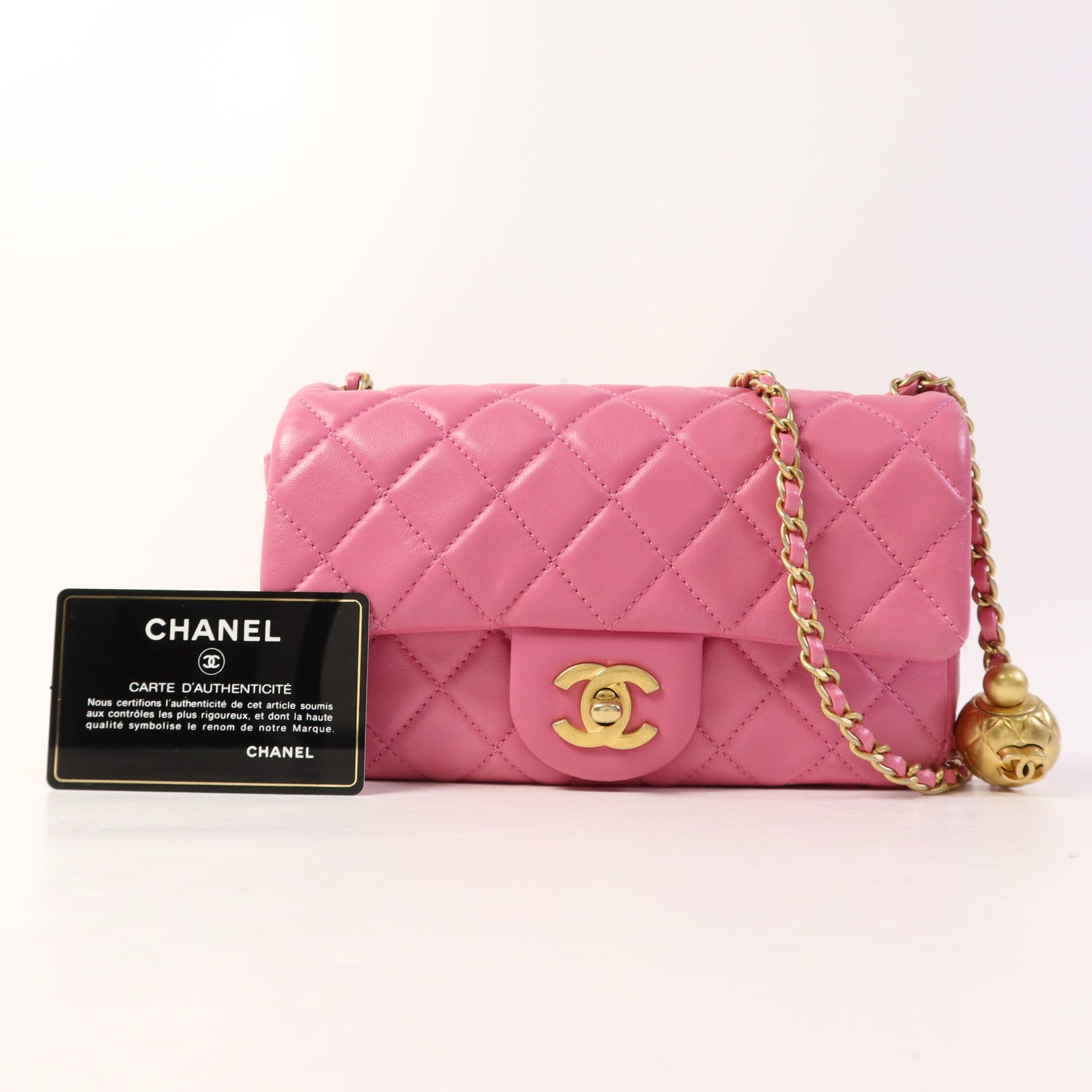 CHANEL 羊皮皮革Classic 20 Golden Ball金扣鏈帶肩背袋