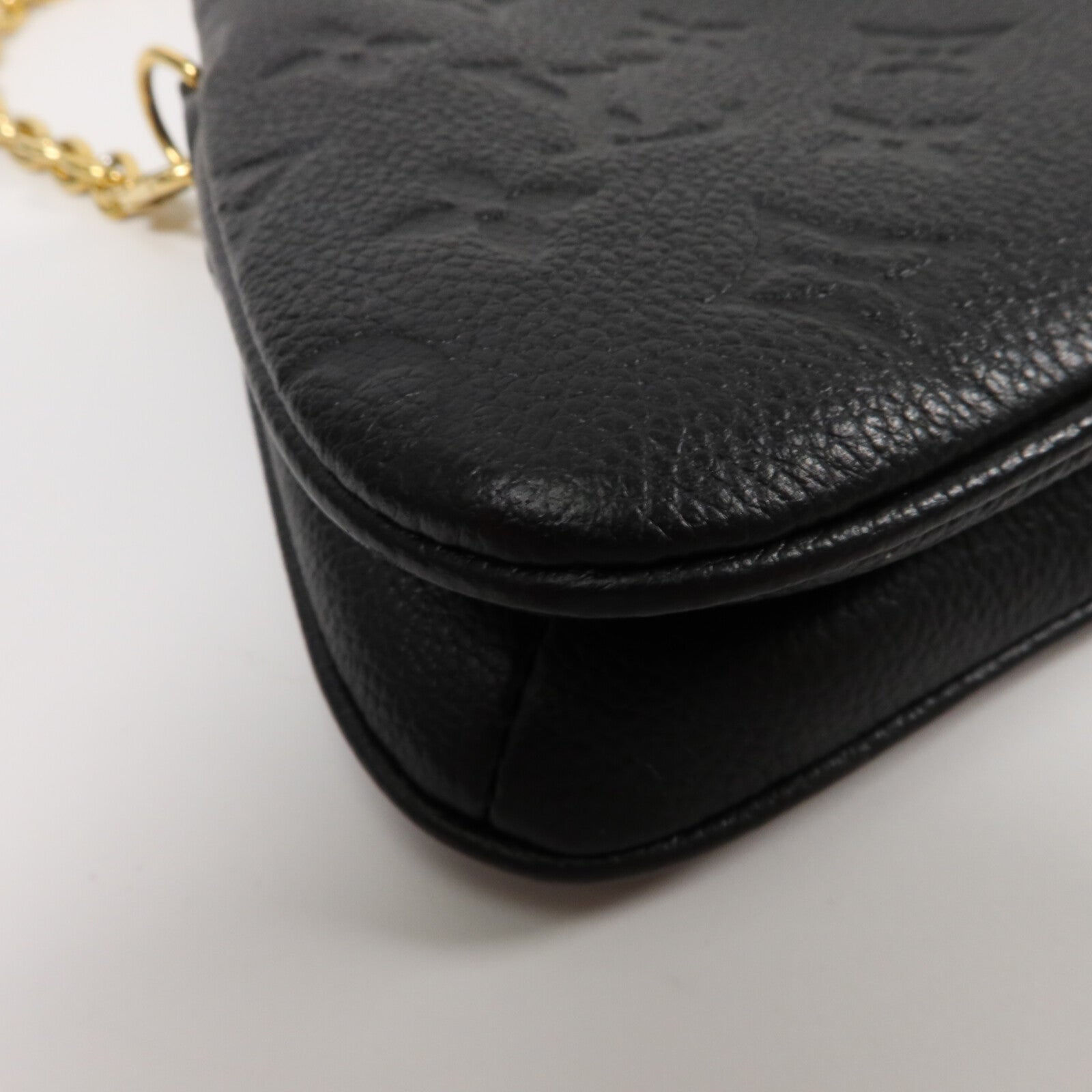 LOUIS VUITTON Monogram Empreinte Liv Pochette鏈帶手挽肩背兩用袋