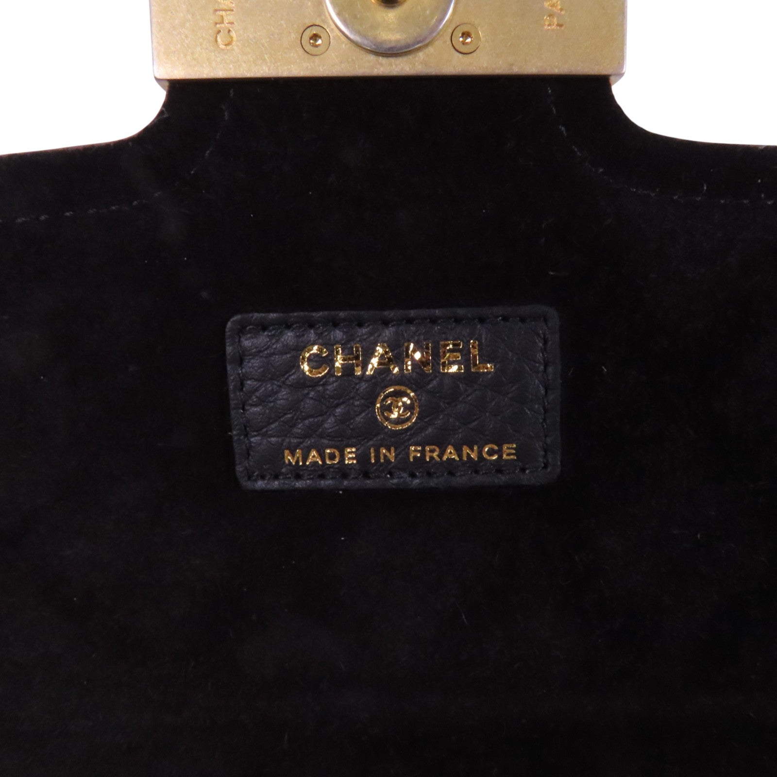 CHANEL 牛皮皮革Archi Chic Square WOC金扣鏈帶肩背袋