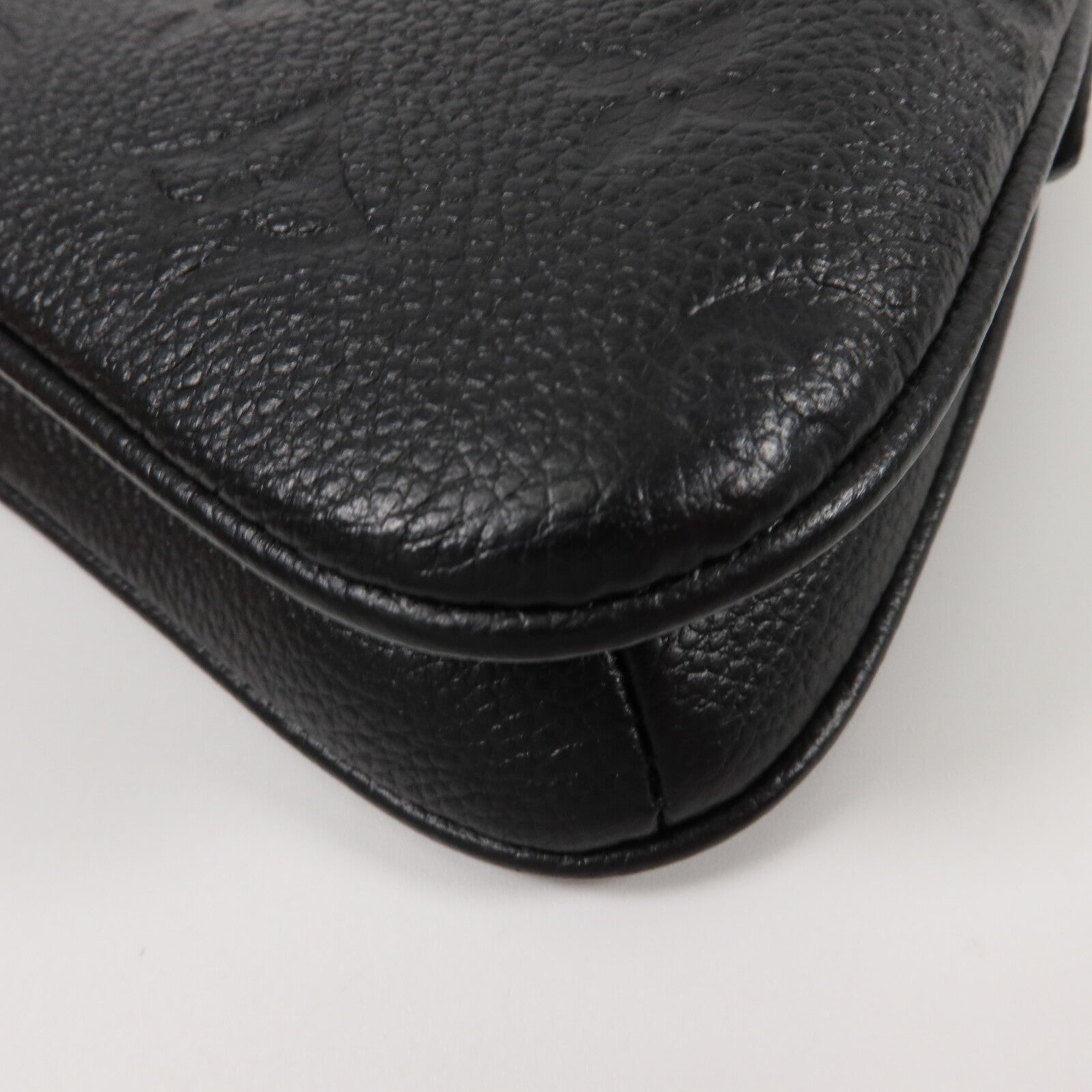 LOUIS VUITTON Monogram Empreinte Liv Pochette鏈帶手挽肩背兩用袋