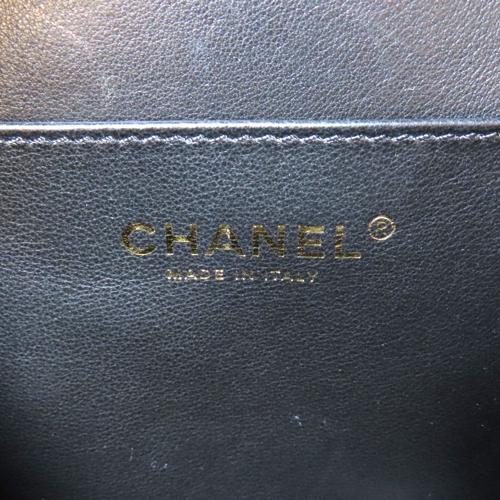 CHANEL 菱格Caviar皮革Vanity Case金扣手挽肩背兩用袋黑色