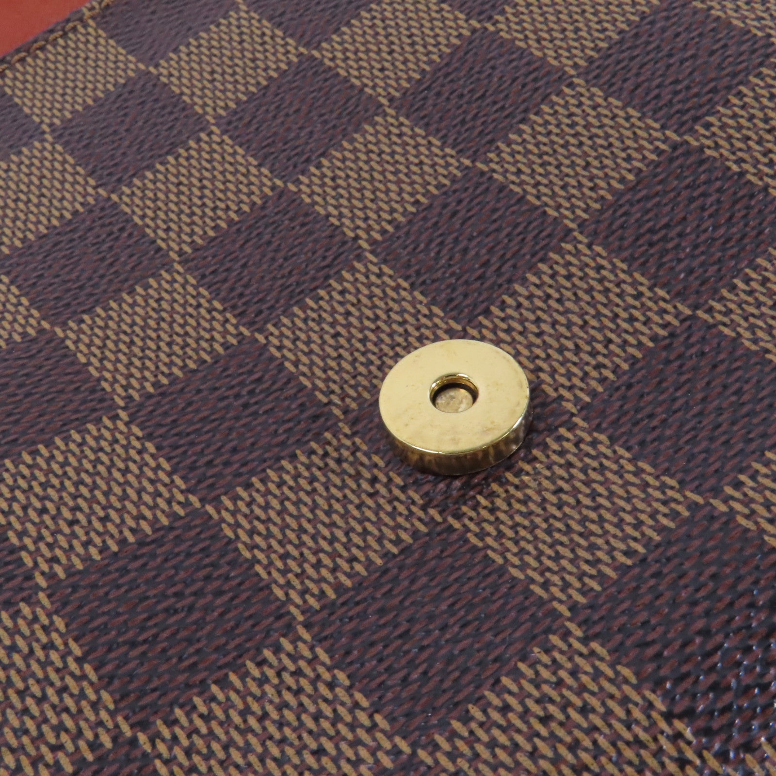 LOUIS VUITTON Damier Ebene Musette Tango金扣肩背袋