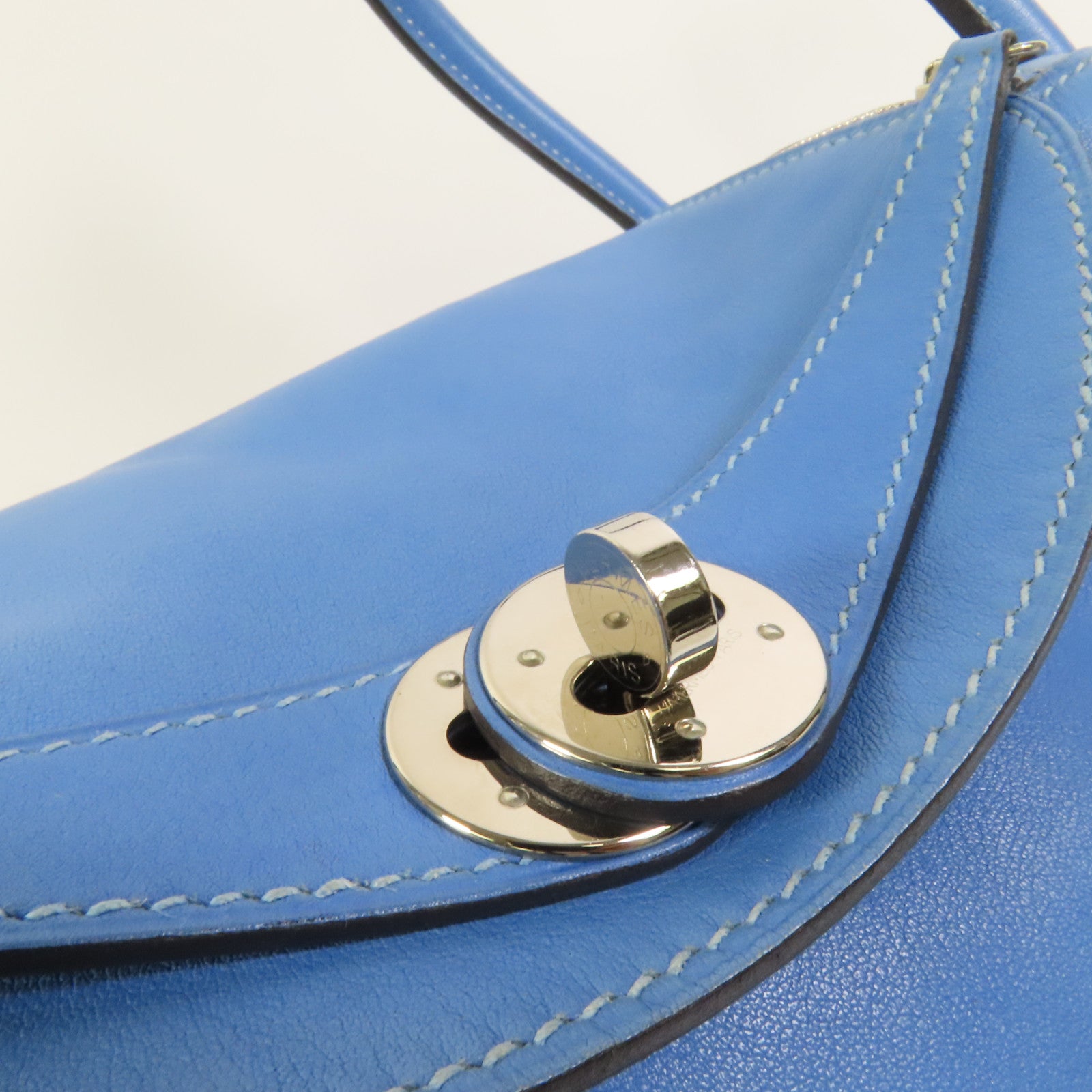 HERMES Swift皮革Lindy 26銀扣手挽肩背兩用袋Bleu Pardis
