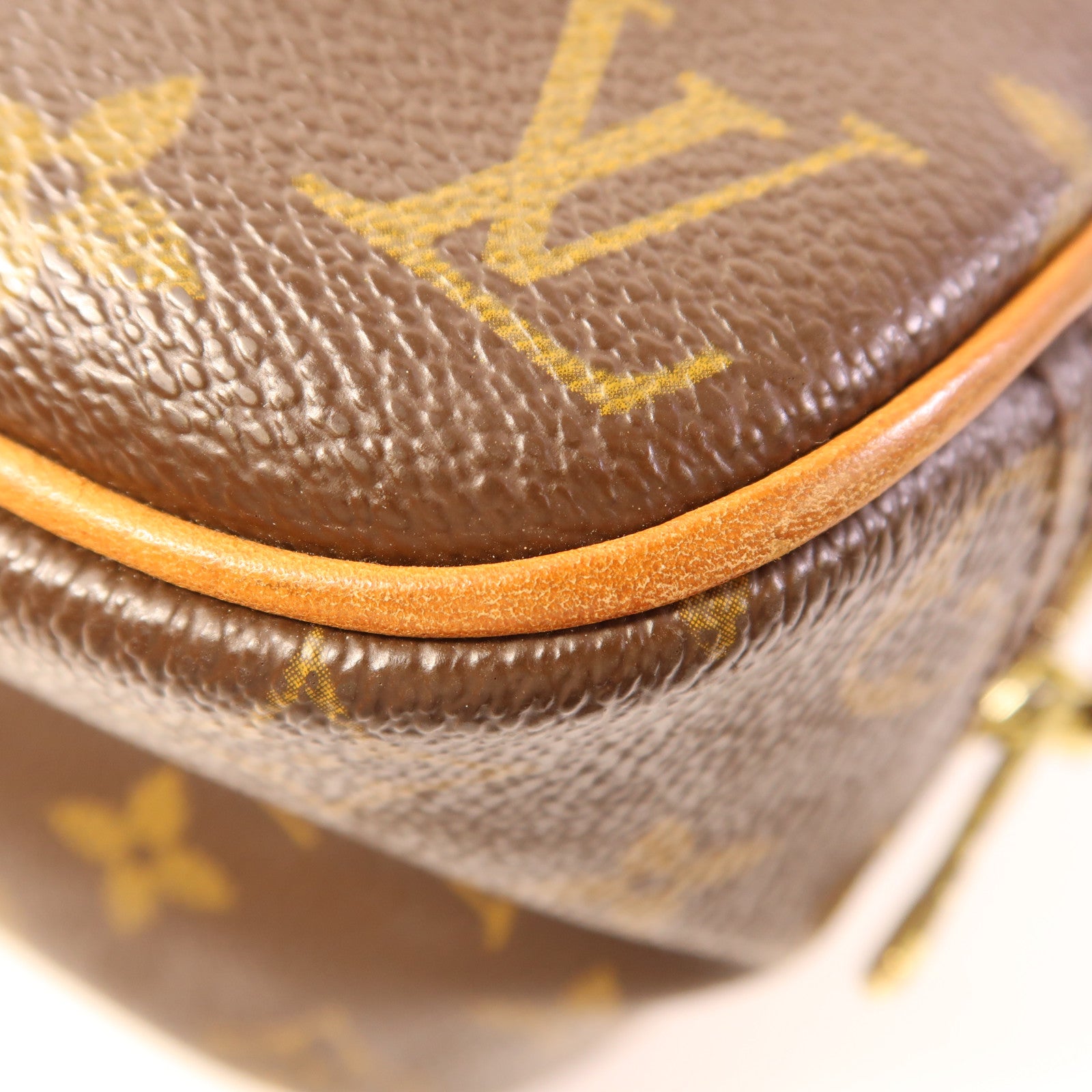 LOUIS VUITTON Monogram Trouville金扣手挽袋