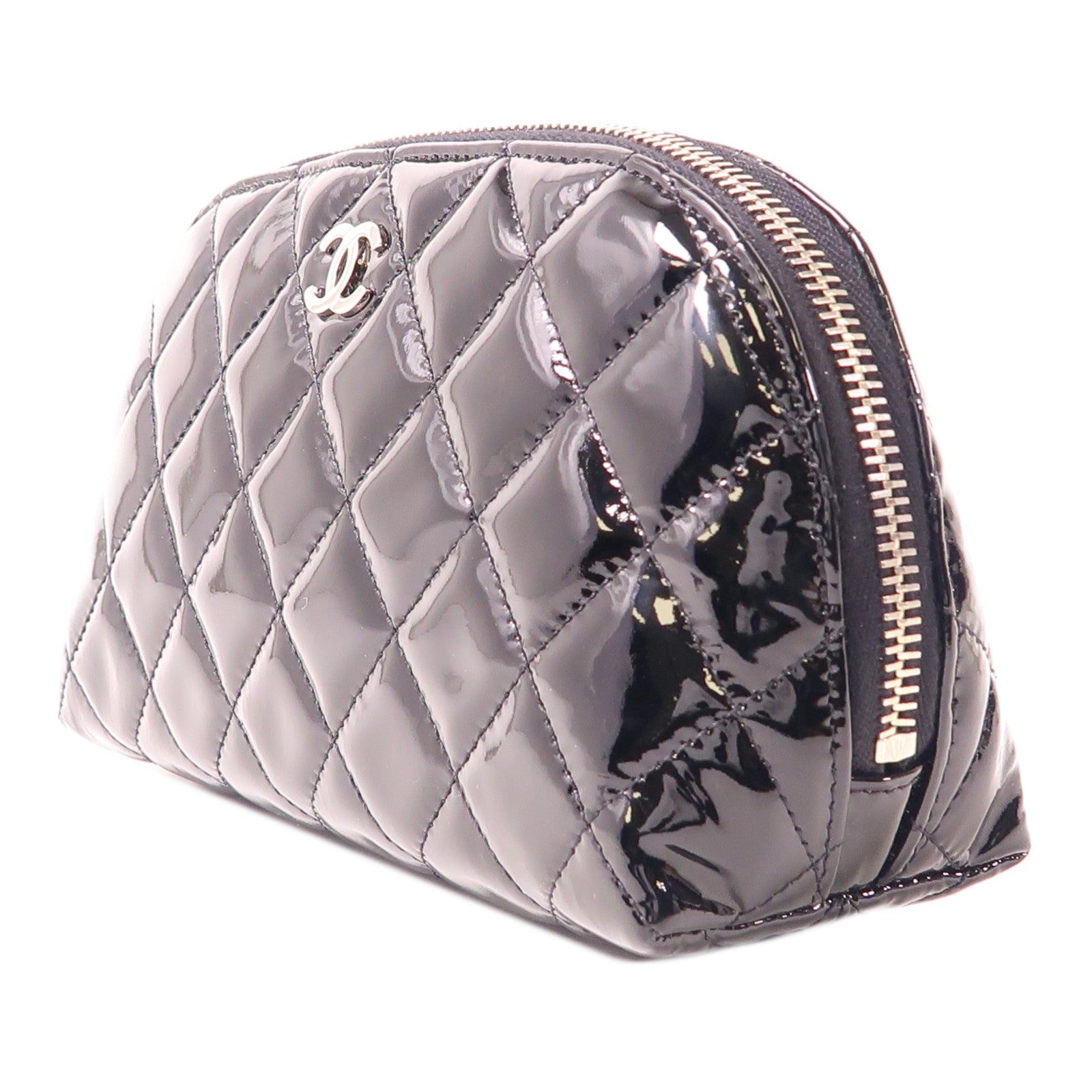 CHANEL 漆皮皮革Pouch銀扣手拿包