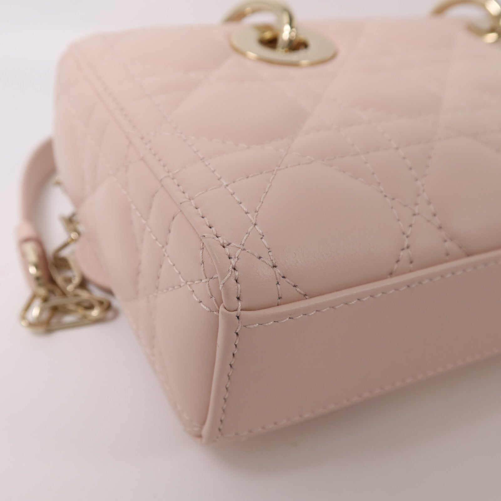 Dior 羊皮皮革Small Lady D-Joy Bag金扣鏈帶手挽肩背兩用袋