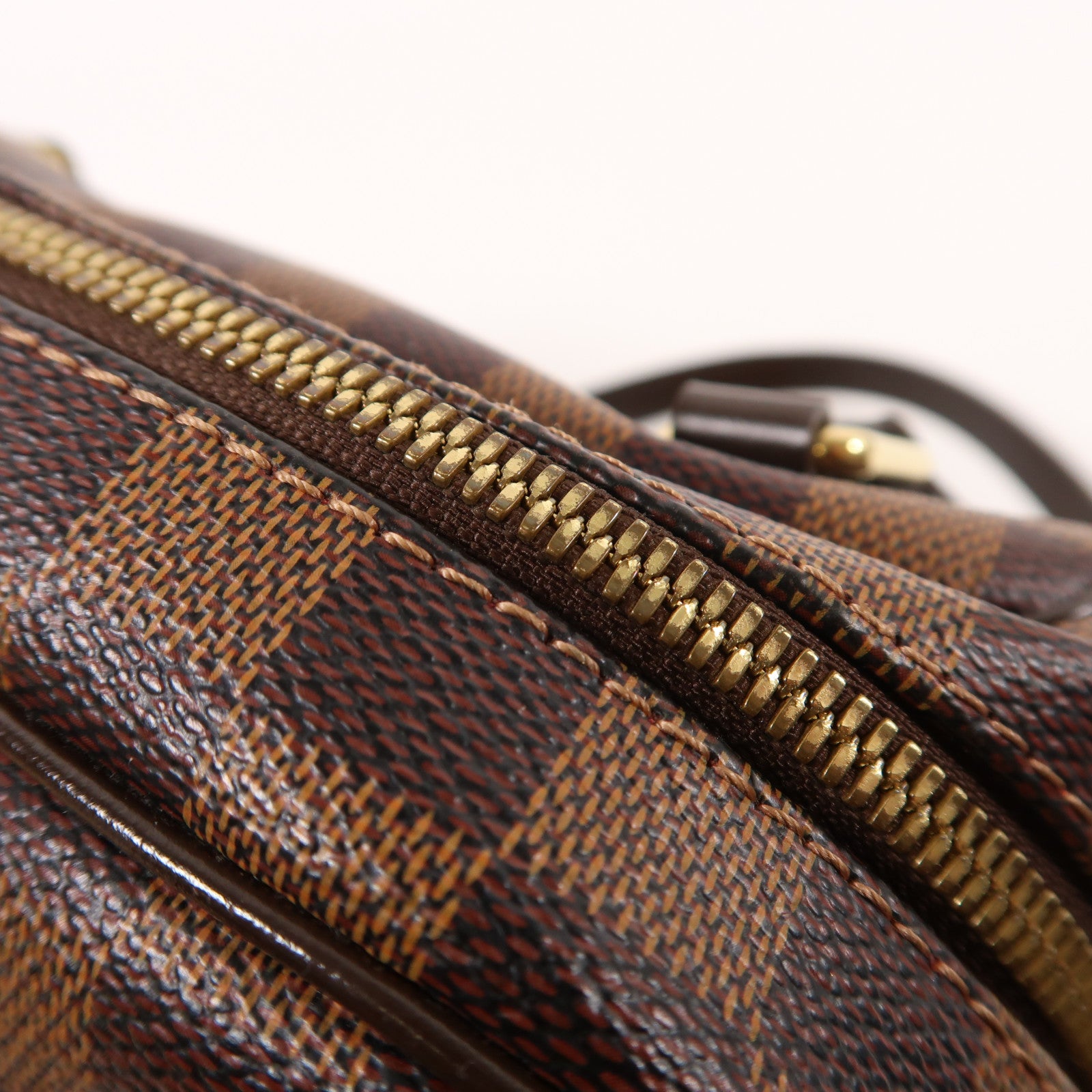 LOUIS VUITTON Damier Rivington金扣肩背袋