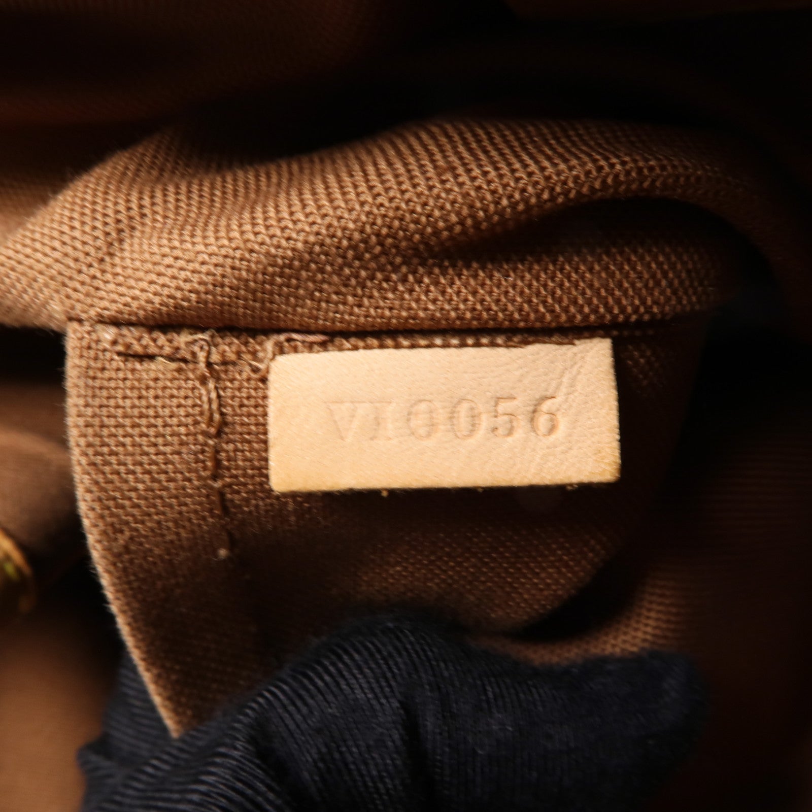 LOUIS VUITTON Monogram Batignolles金扣手挽袋棕色