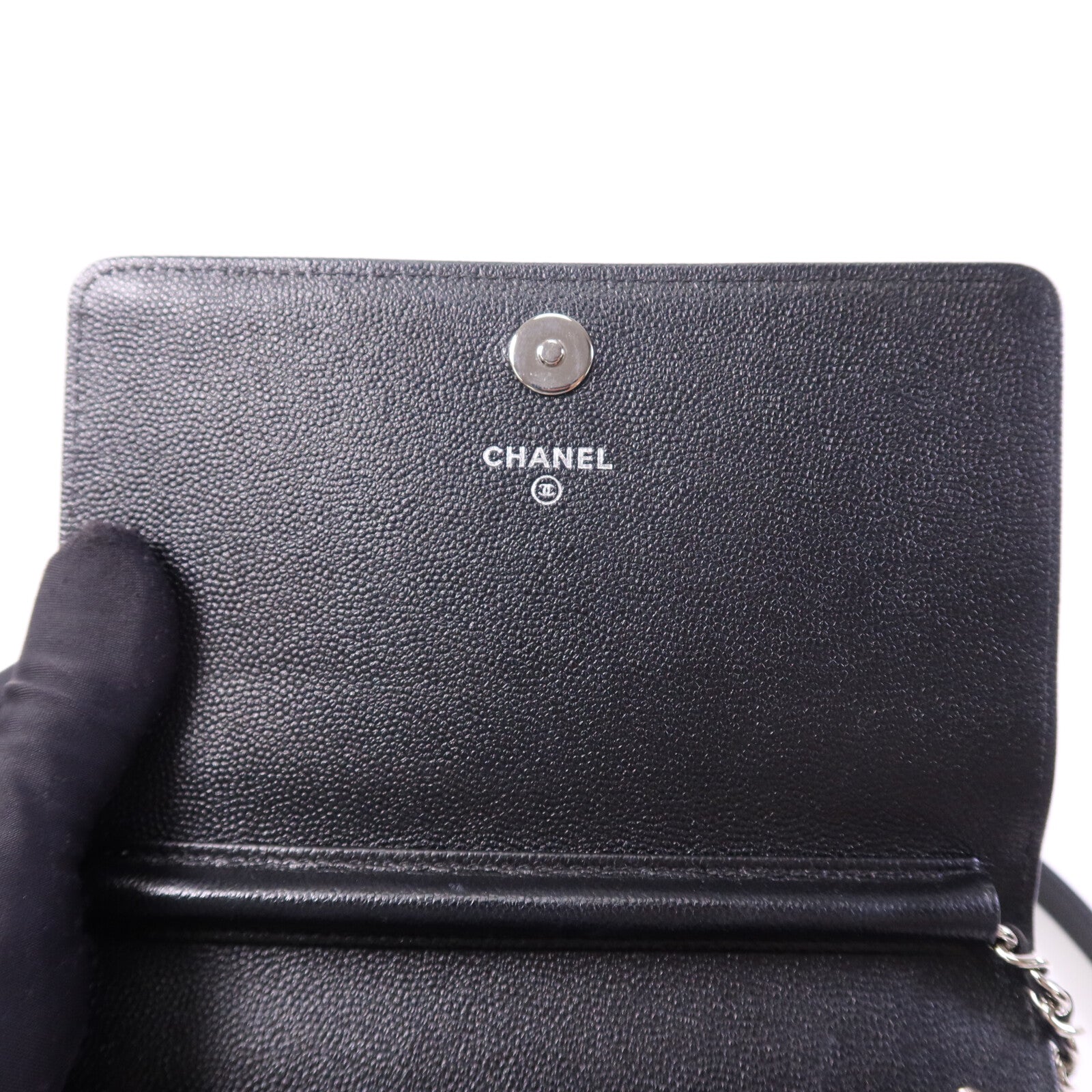 CHANEL 牛皮皮革WOC Wallet On Chain銀扣鏈帶肩背袋
