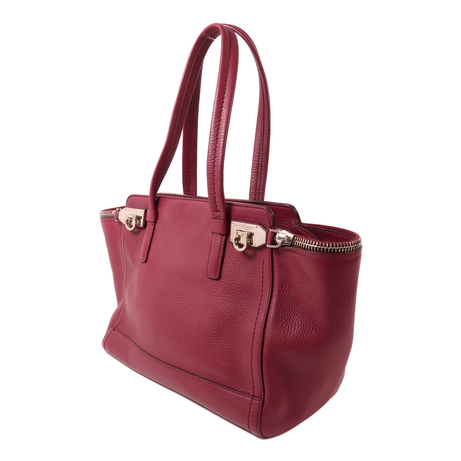 Salvatore Ferragamo 牛皮皮革Shoulder Bag銀扣肩背袋