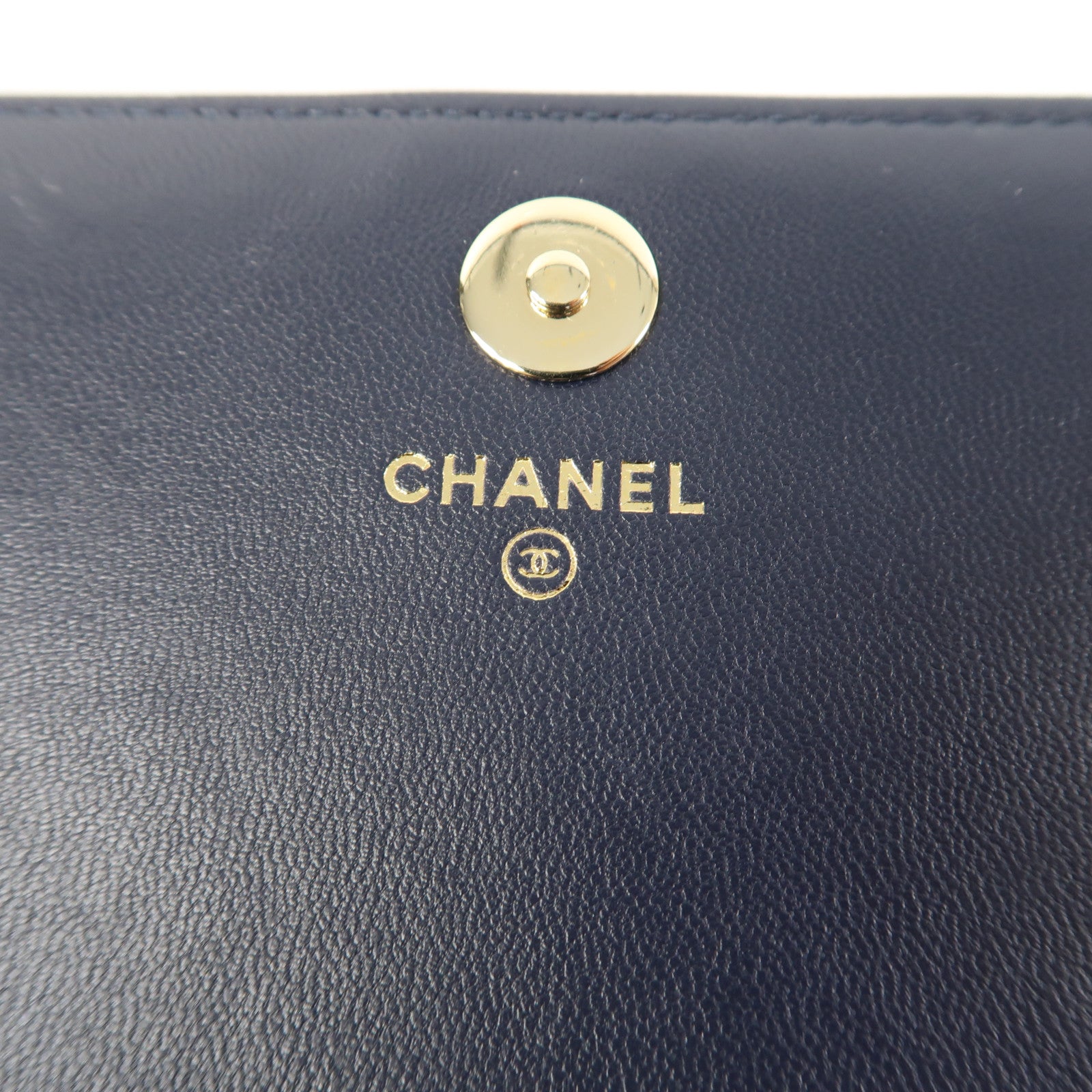 CHANEL 菱格羊皮皮革Boy金扣肩背袋藍色