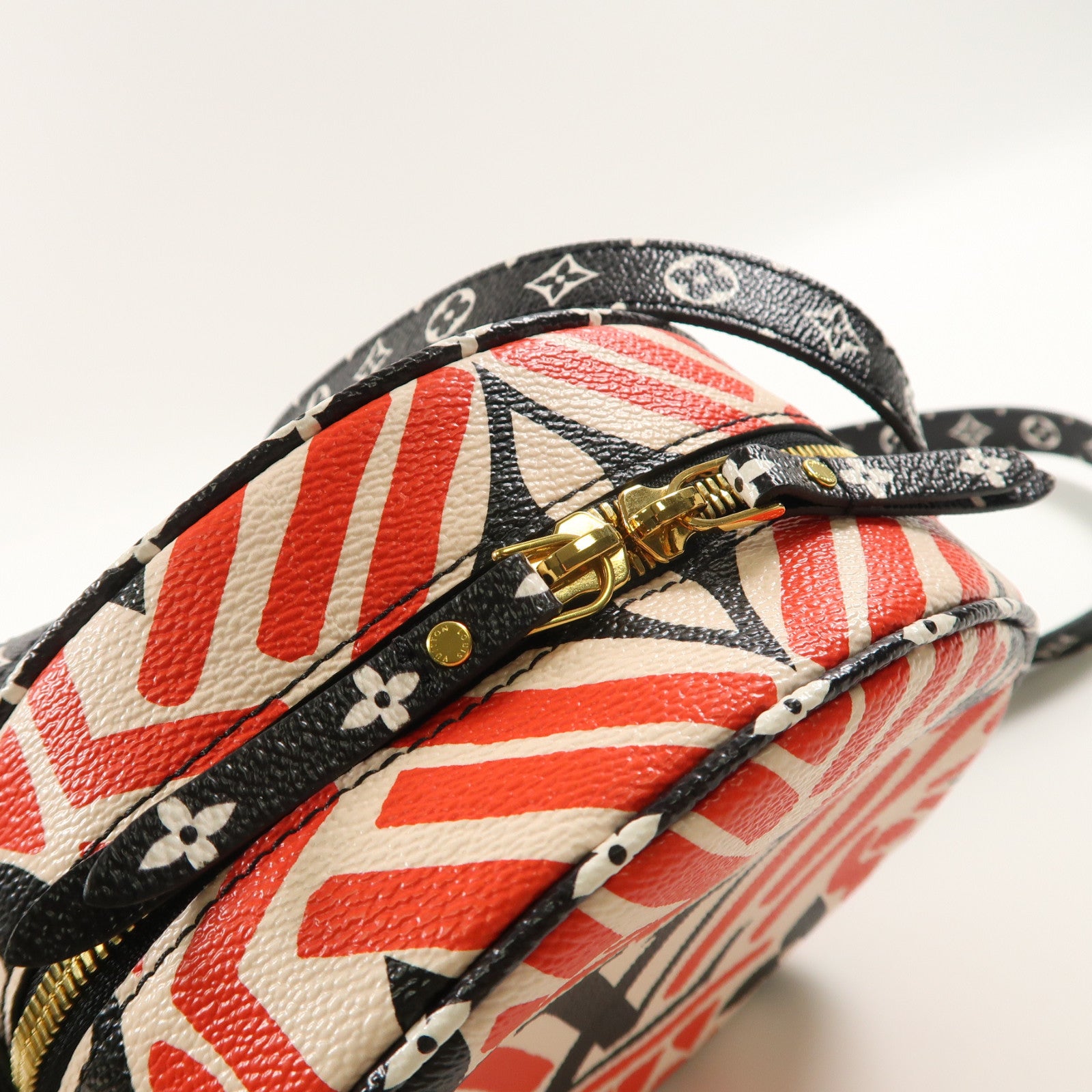 LOUIS VUITTON (PRICE DOWN) LV GHW Boite Chapeau Shoulder Bag Crossbody M45366 Crafty Red