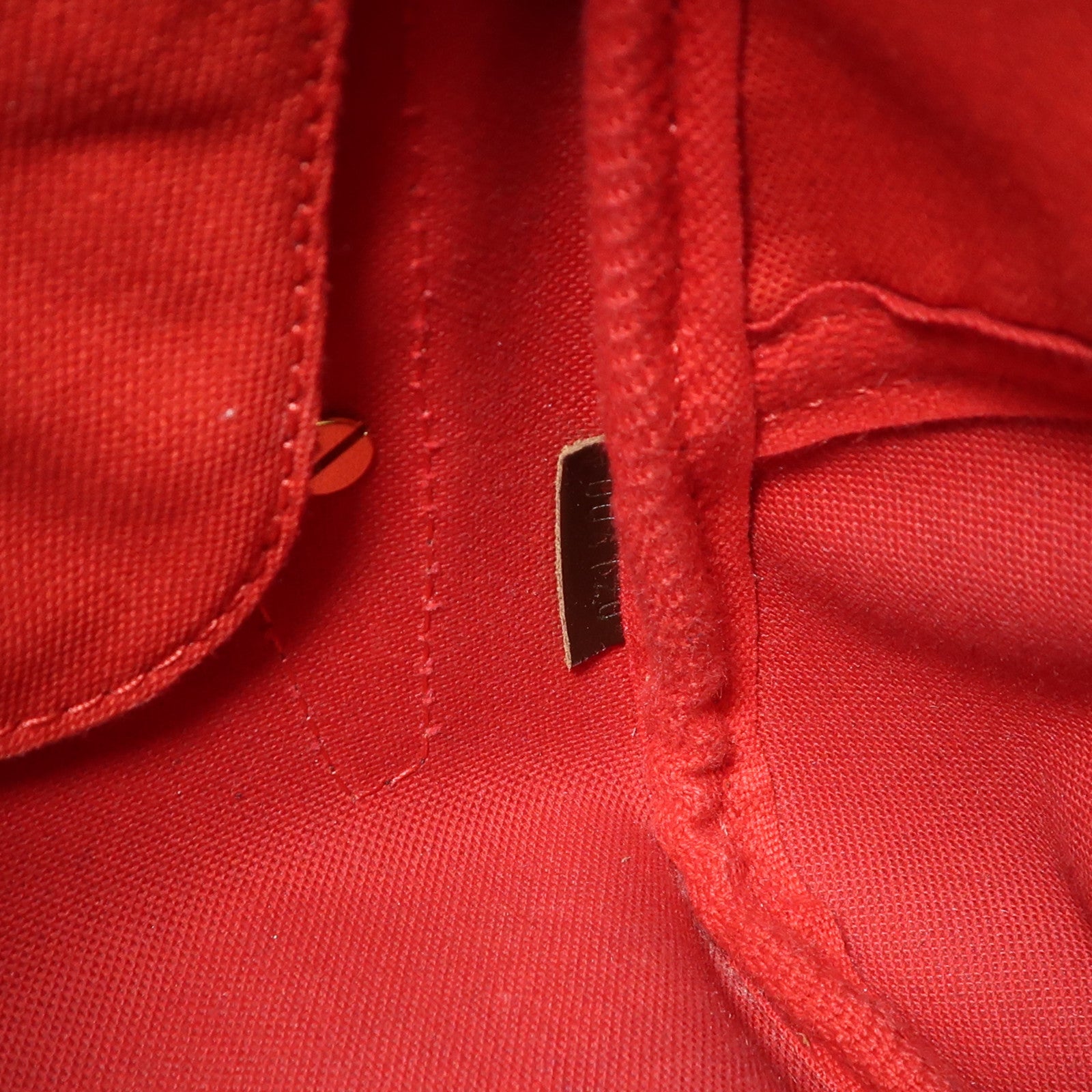 LOUIS VUITTON Damier Rivington金扣肩背袋