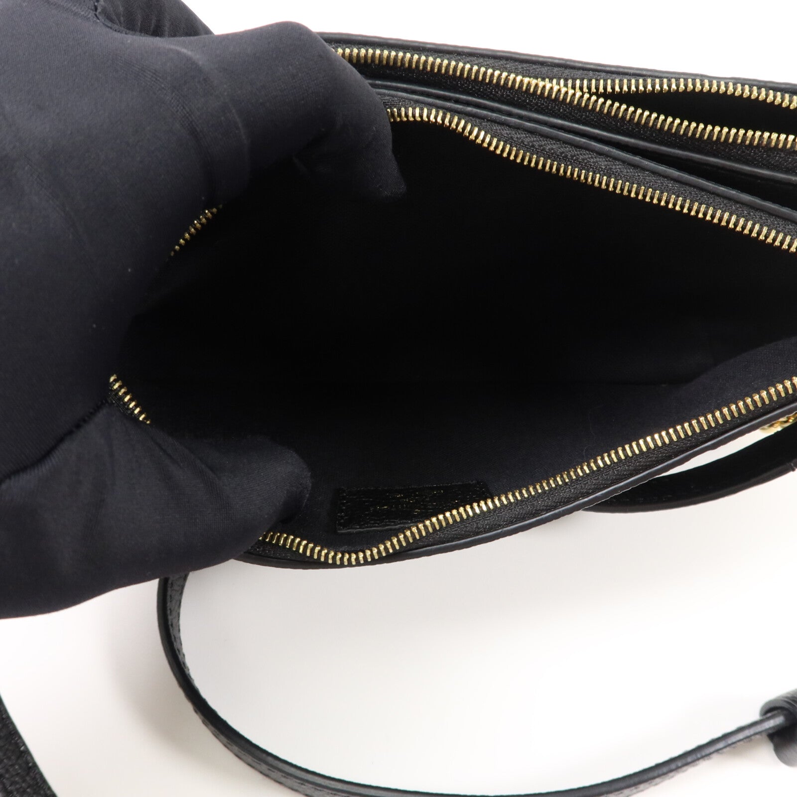 LOUIS VUITTON Monogram Empreinte Liv Pochette鏈帶手挽肩背兩用袋