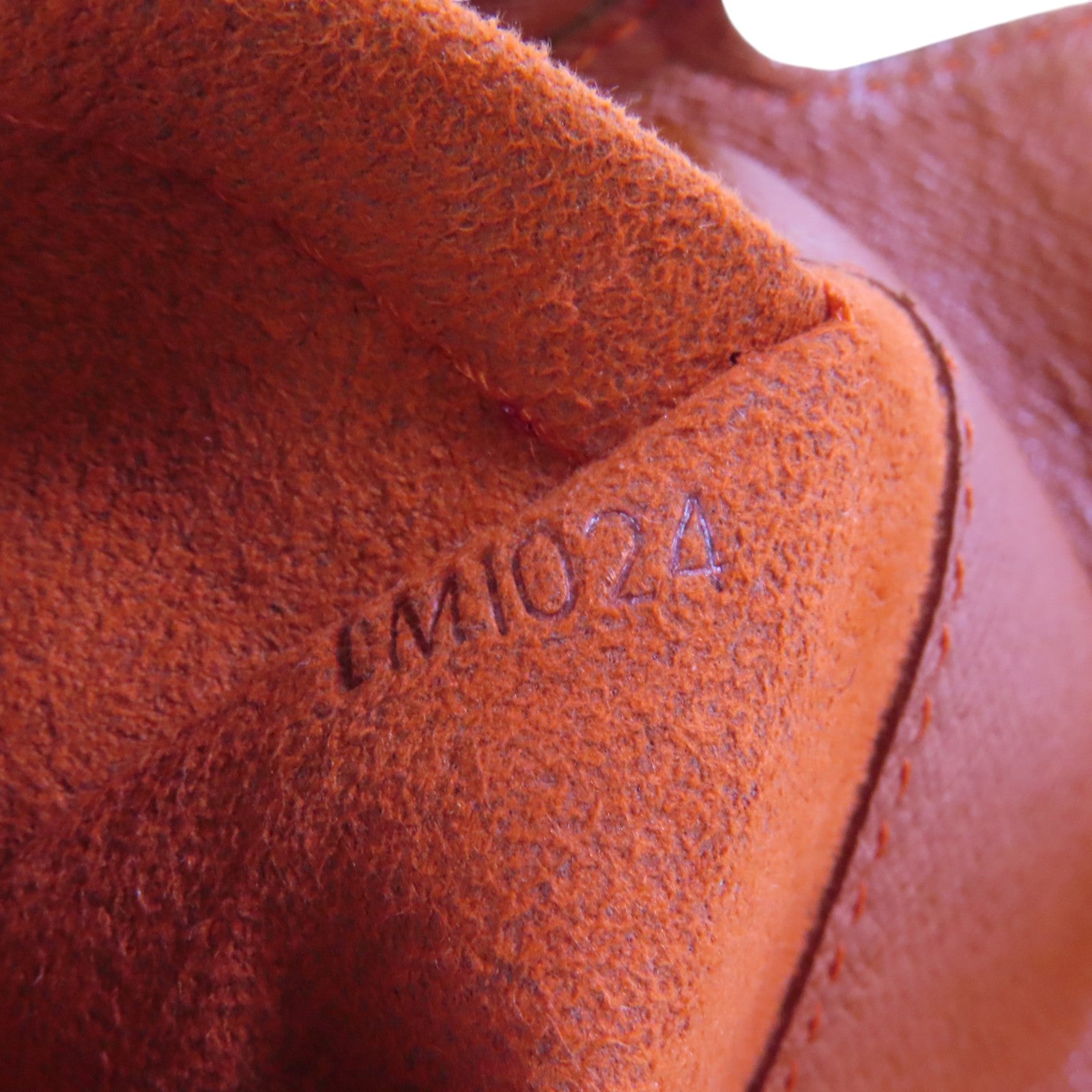 LOUIS VUITTON Damier Ebene Musette Tango金扣肩背袋