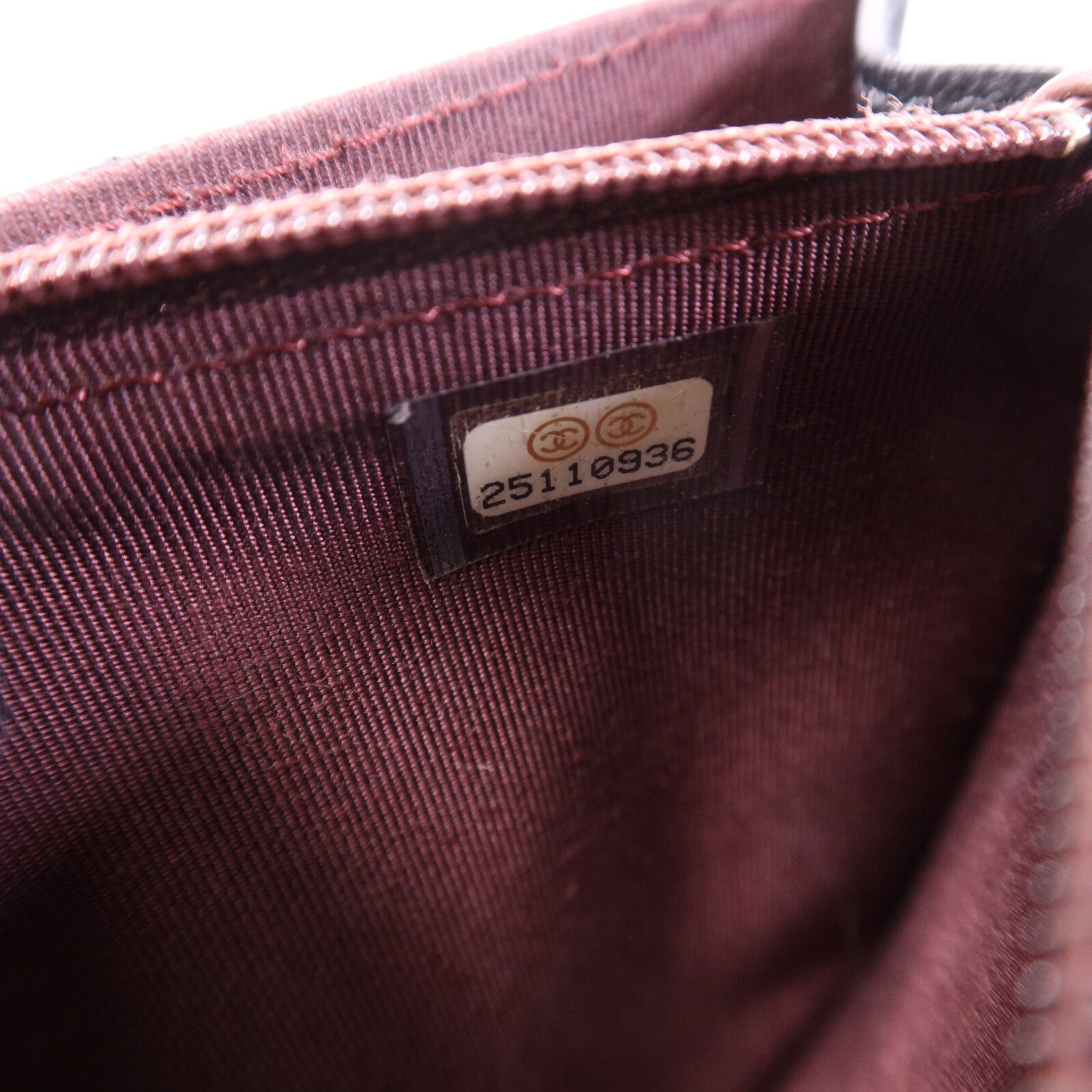 CHANEL 牛皮皮革WOC Wallet On Chain銀扣鏈帶肩背袋