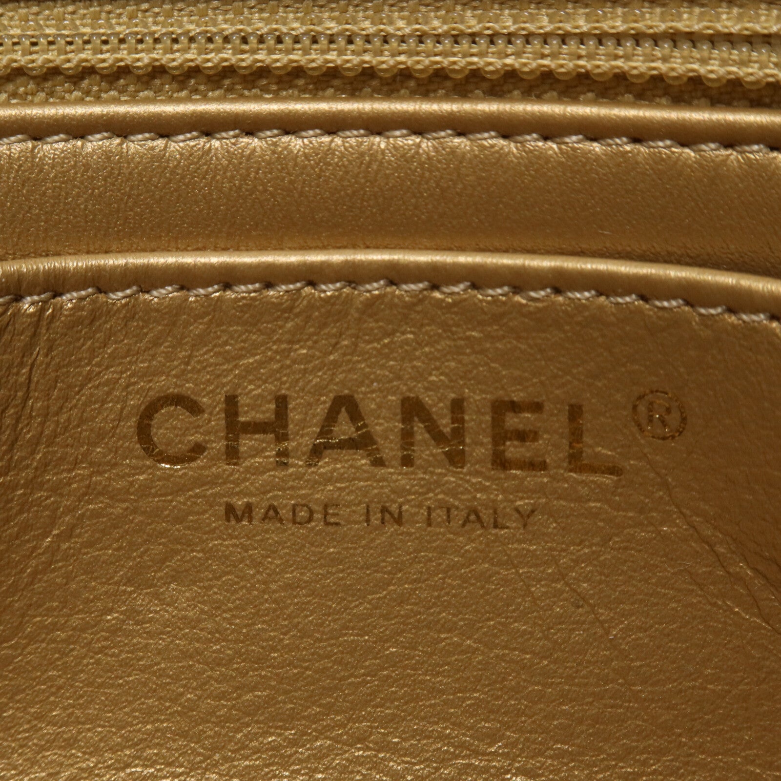 CHANEL 羊皮皮革Classic 20 Gold Ball鏈帶肩背袋