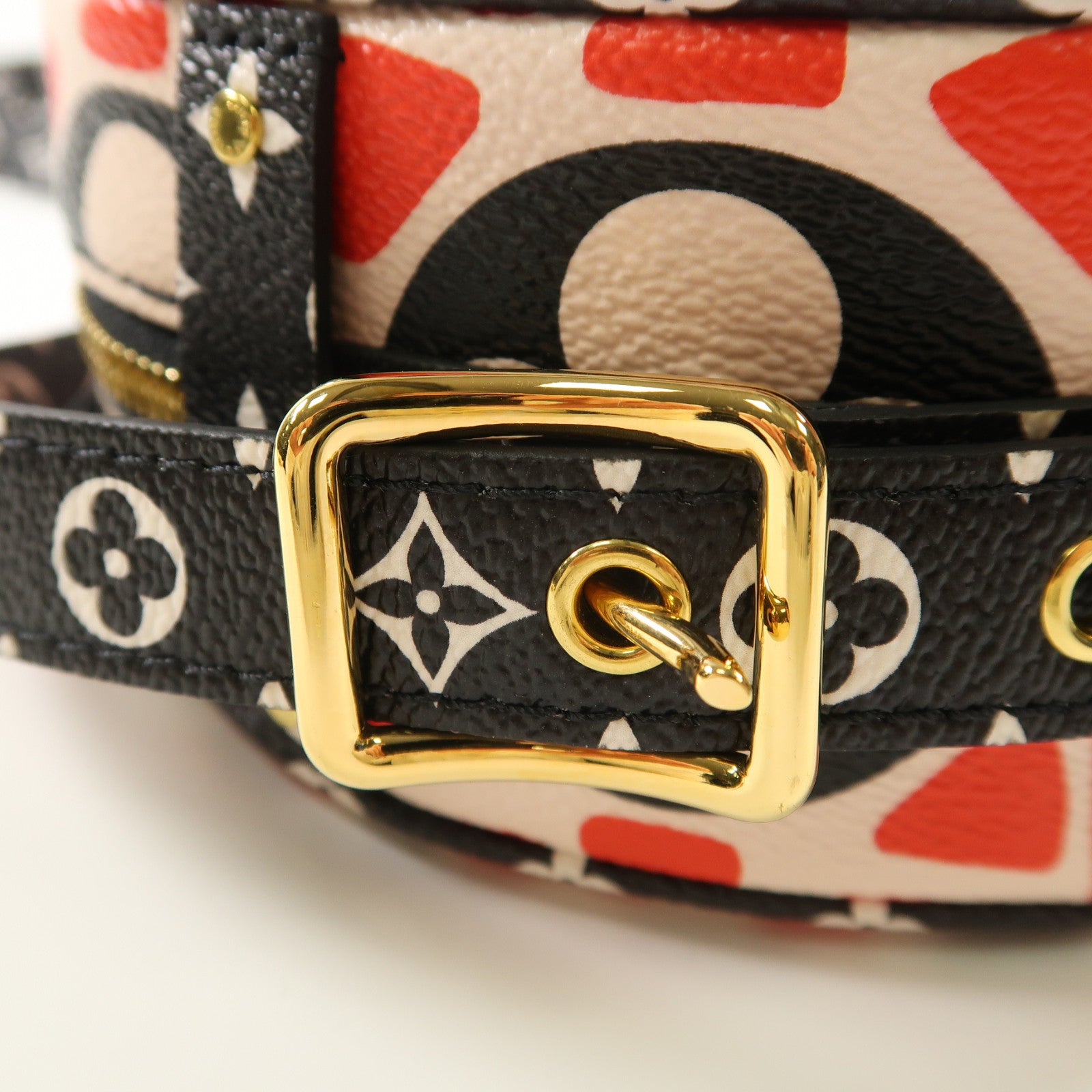 LOUIS VUITTON 【激減優惠】Crafty Boite Chapeau金扣肩背袋紅色/黑色/白色