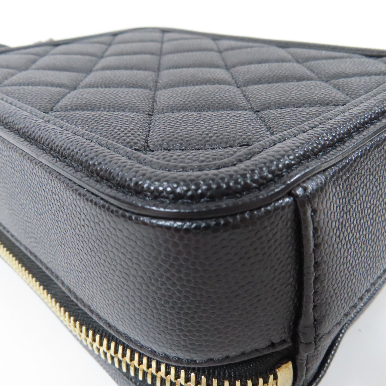 CHANEL 菱格Caviar皮革Vanity Case金扣手挽肩背兩用袋黑色