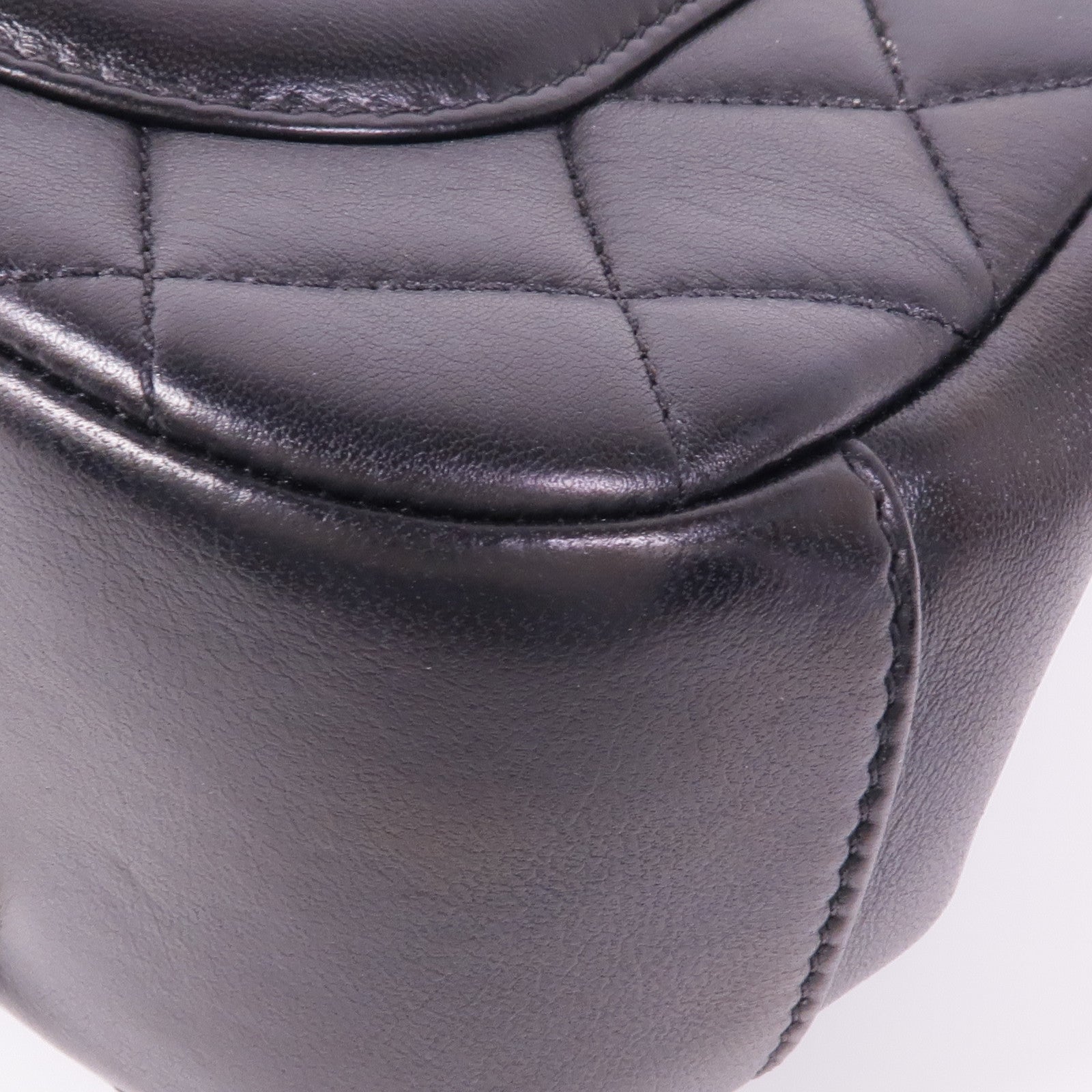 CHANEL 羊皮皮革Chain Shoulder金扣鏈帶肩背袋