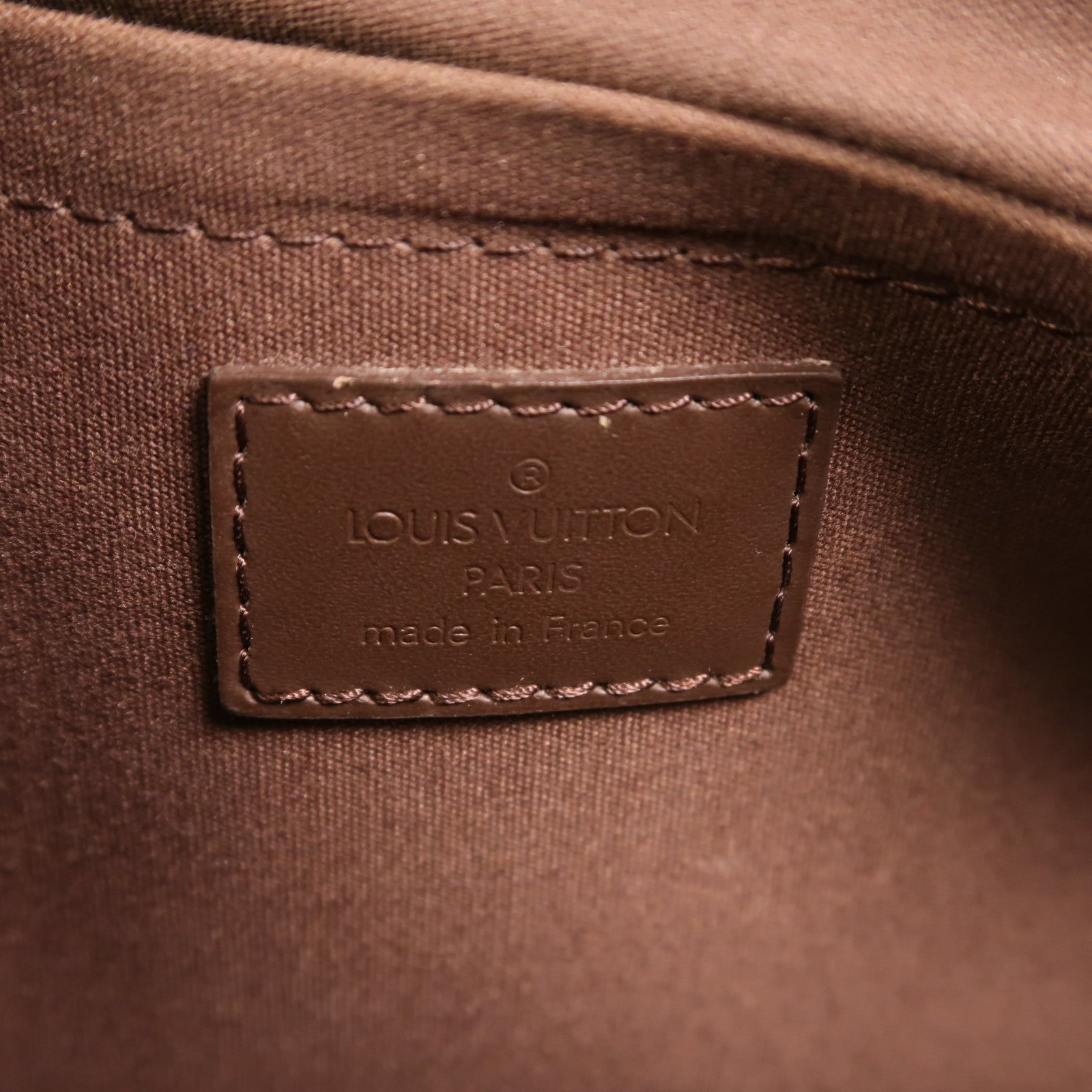 LOUIS VUITTON Epi Dhanura MM銀扣手挽肩背兩用袋