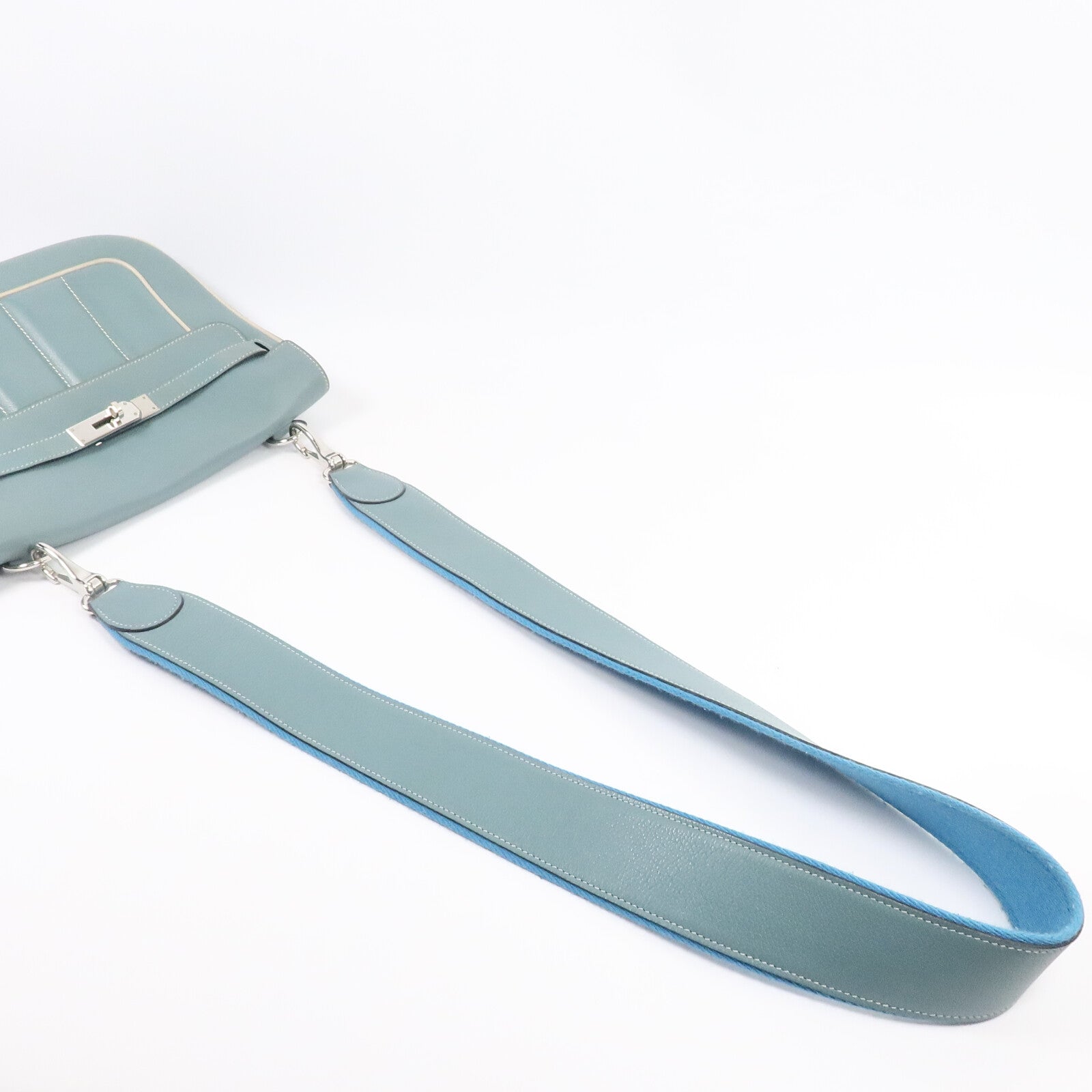 HERMES Evercolor皮革Berline 28肩背袋Ciel/Gris Perle