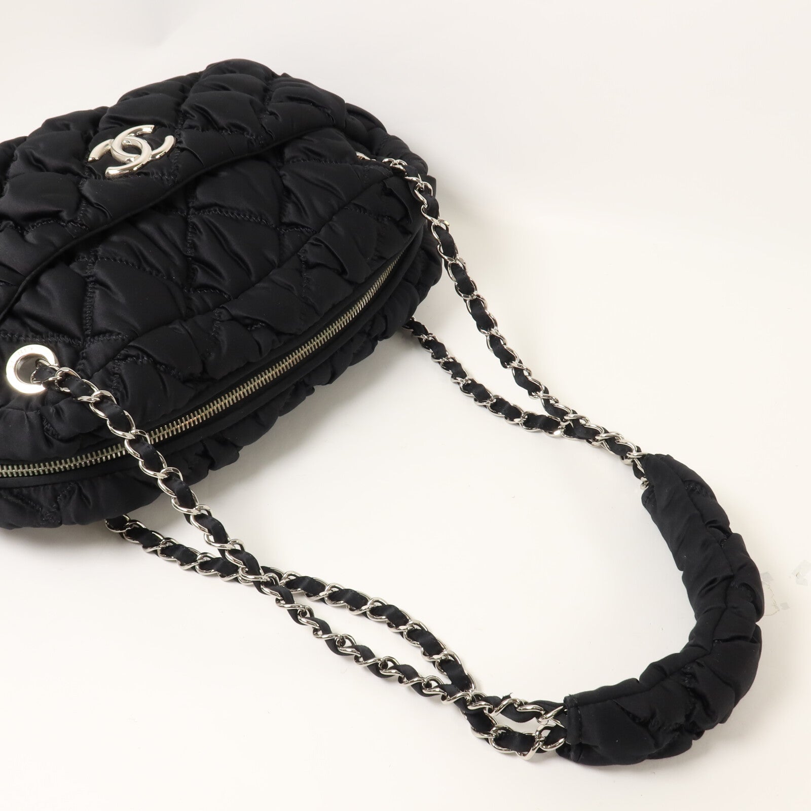 CHANEL 尼龍Bubble Bag鏈帶肩背袋