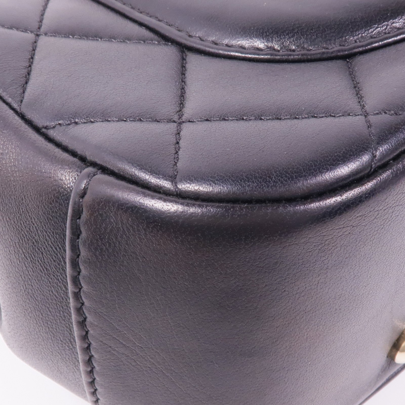 CHANEL 羊皮皮革Chain Shoulder金扣鏈帶肩背袋