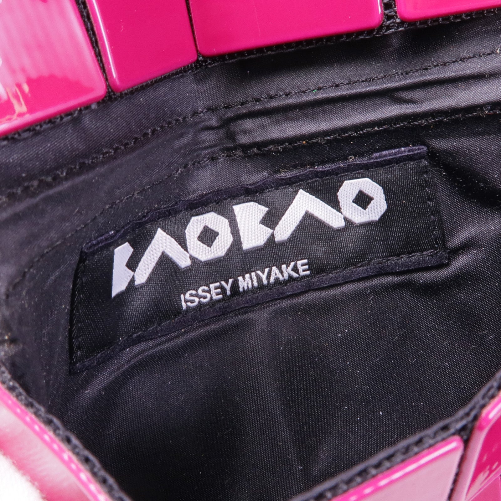 BAO BAO ISSEYMIYAKE PVC Bao Bao Card Case卡片套