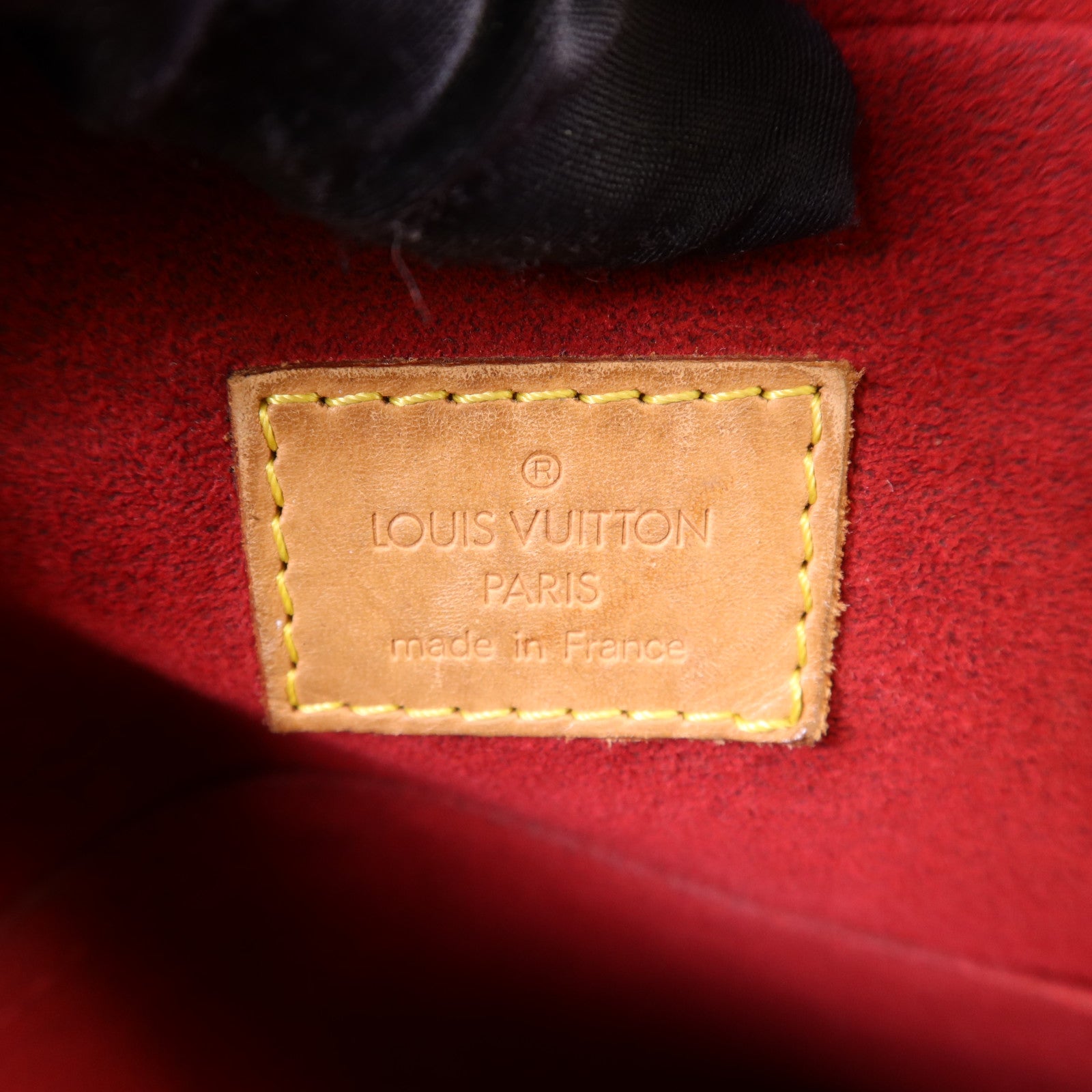 LOUIS VUITTON Monogram Excentri-cite金扣手挽袋M51161